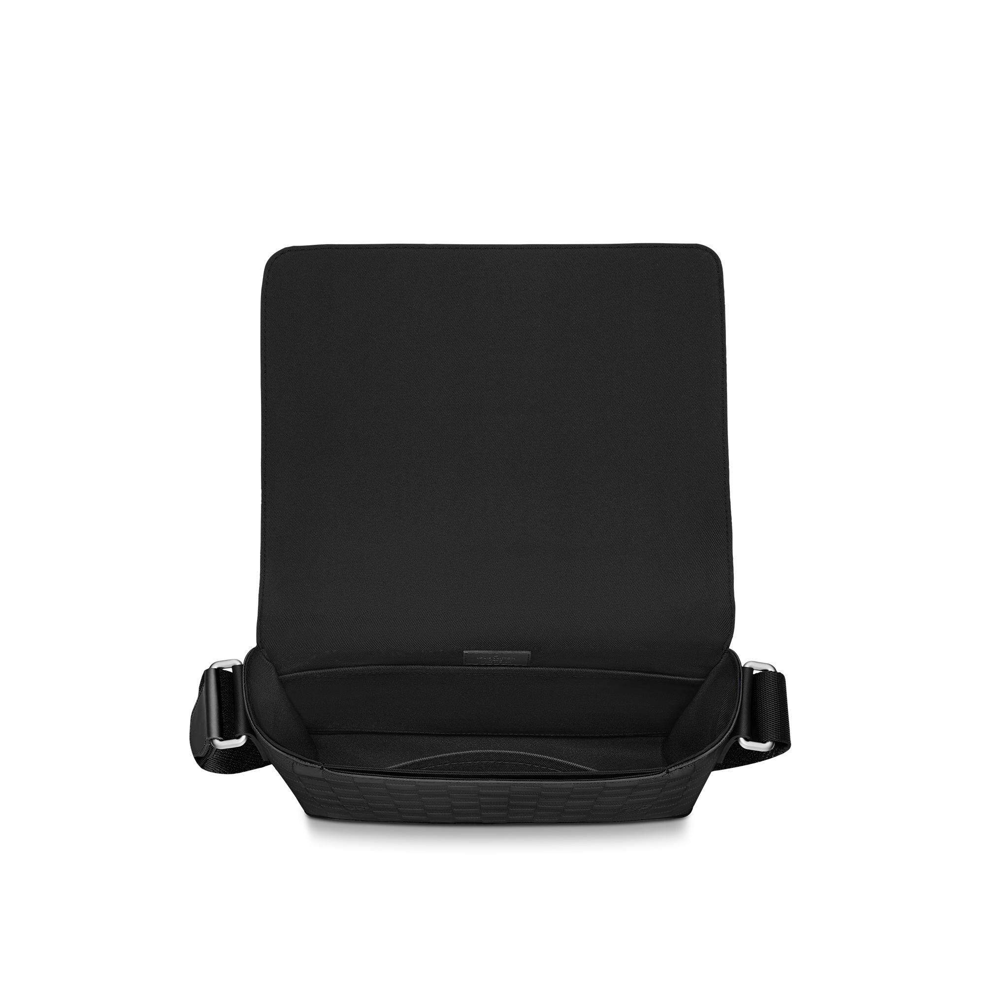 sac messenger district