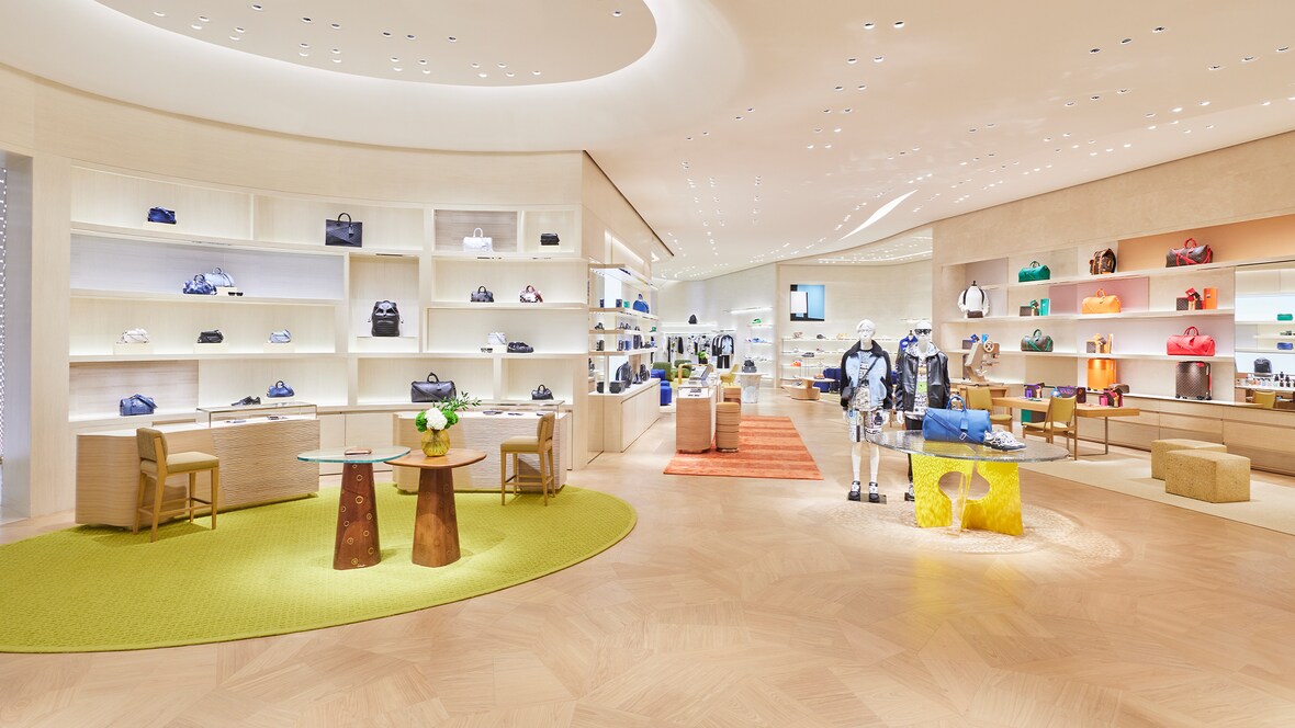 Magasin Louis Vuitton Dubai Mall - Émirats Arabes Unis | LOUIS VUITTON