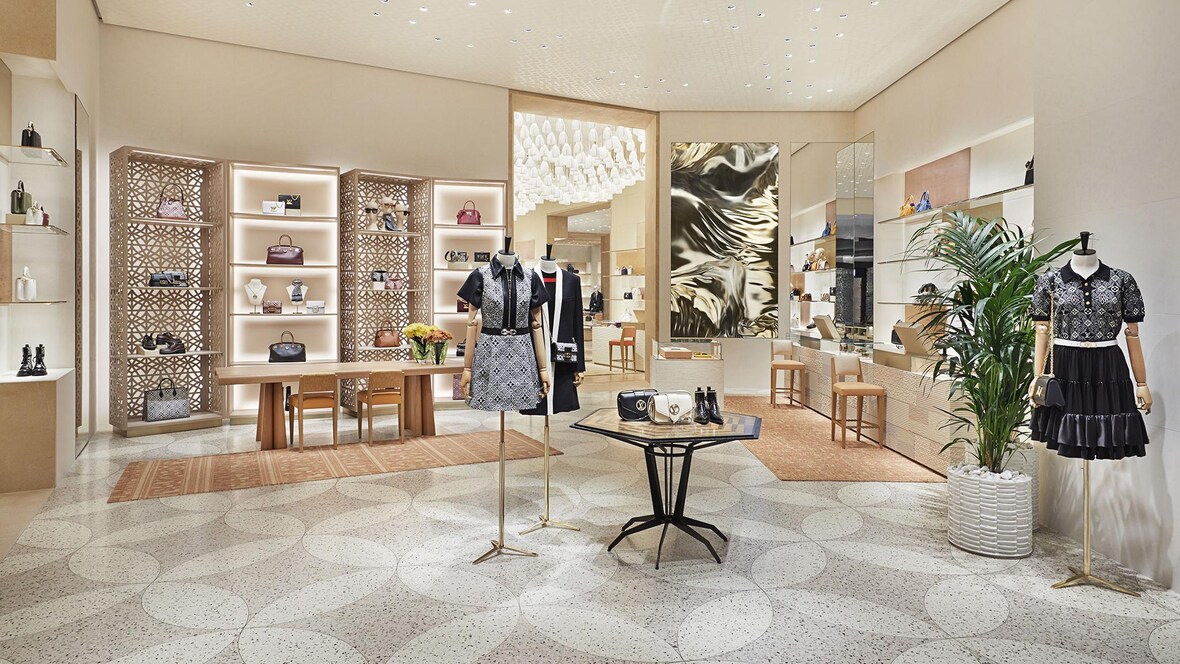 Magasin Louis Vuitton Dubai Mall - Émirats Arabes Unis | LOUIS VUITTON