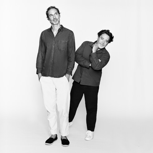 Affiche d'Edward Barber et Jay Osgerby Malles, Voyage et Maison Maison et Art de la Table Décoration | LOUIS VUITTON