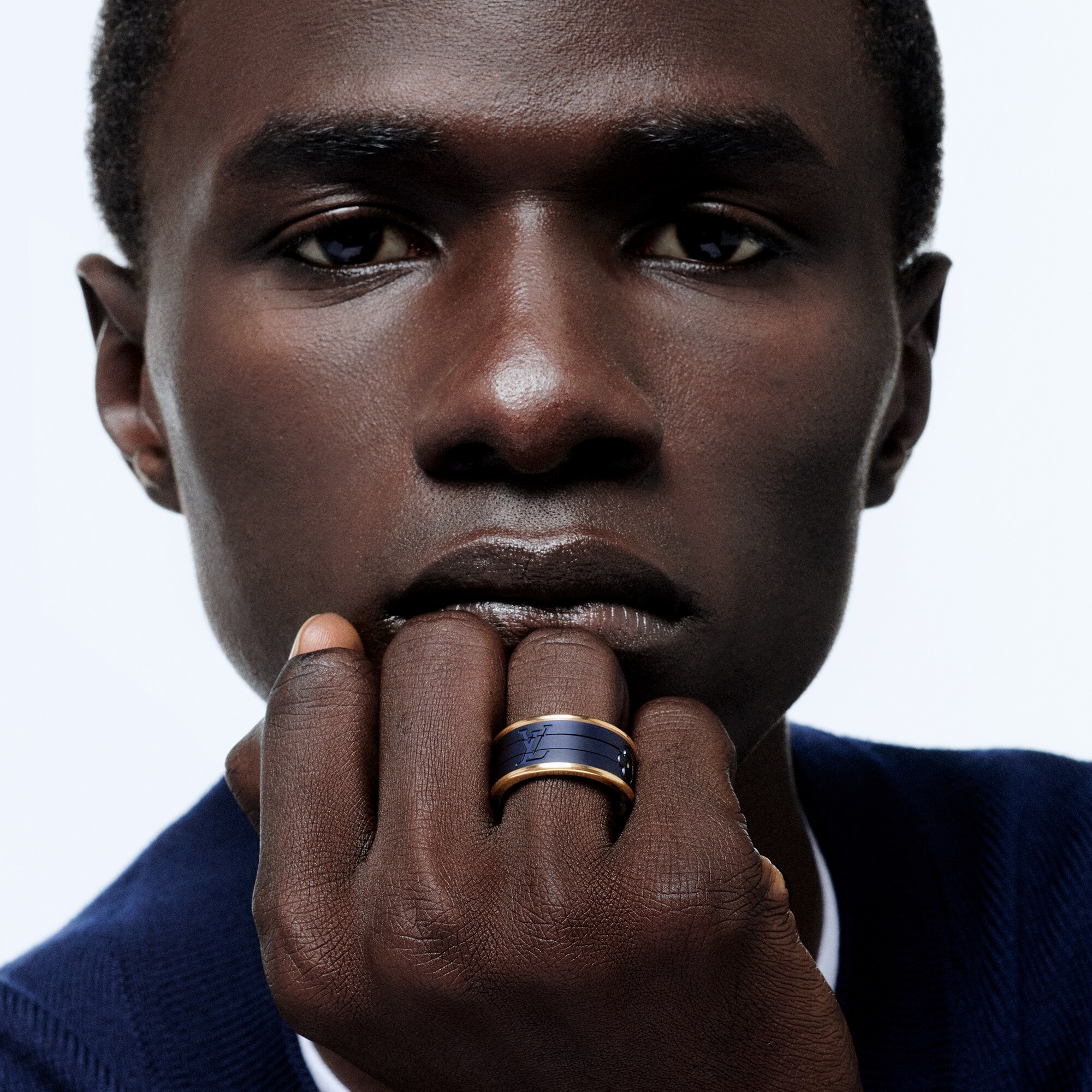 Bague puzzle Les Gastons Vuitton, or jaune et titane  Joaillerie Catégories Bagues | LOUIS VUITTON (Zoom produit)