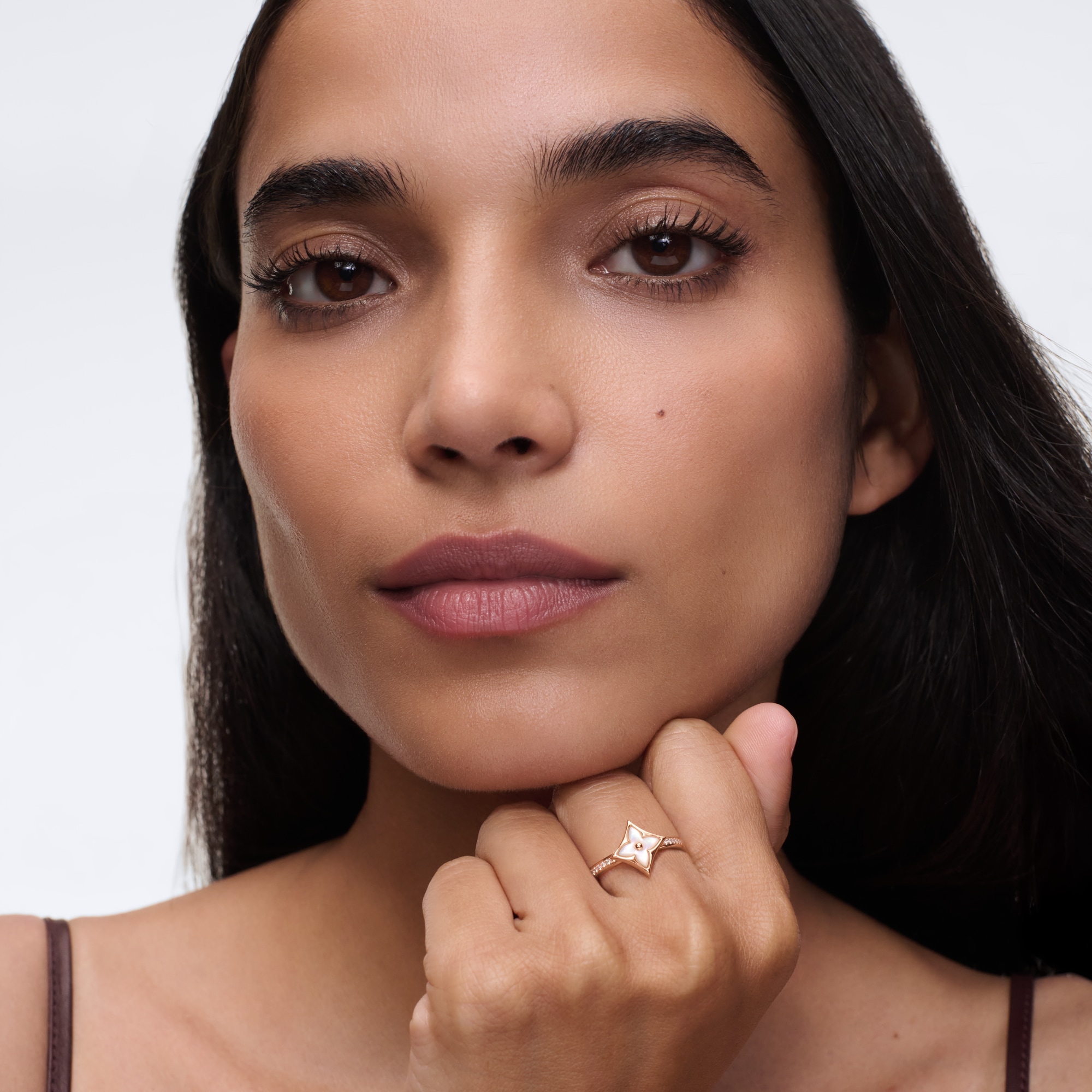 Bague Star Color Blossom XS, or rose, nacre blanche et diamants | LOUIS ...