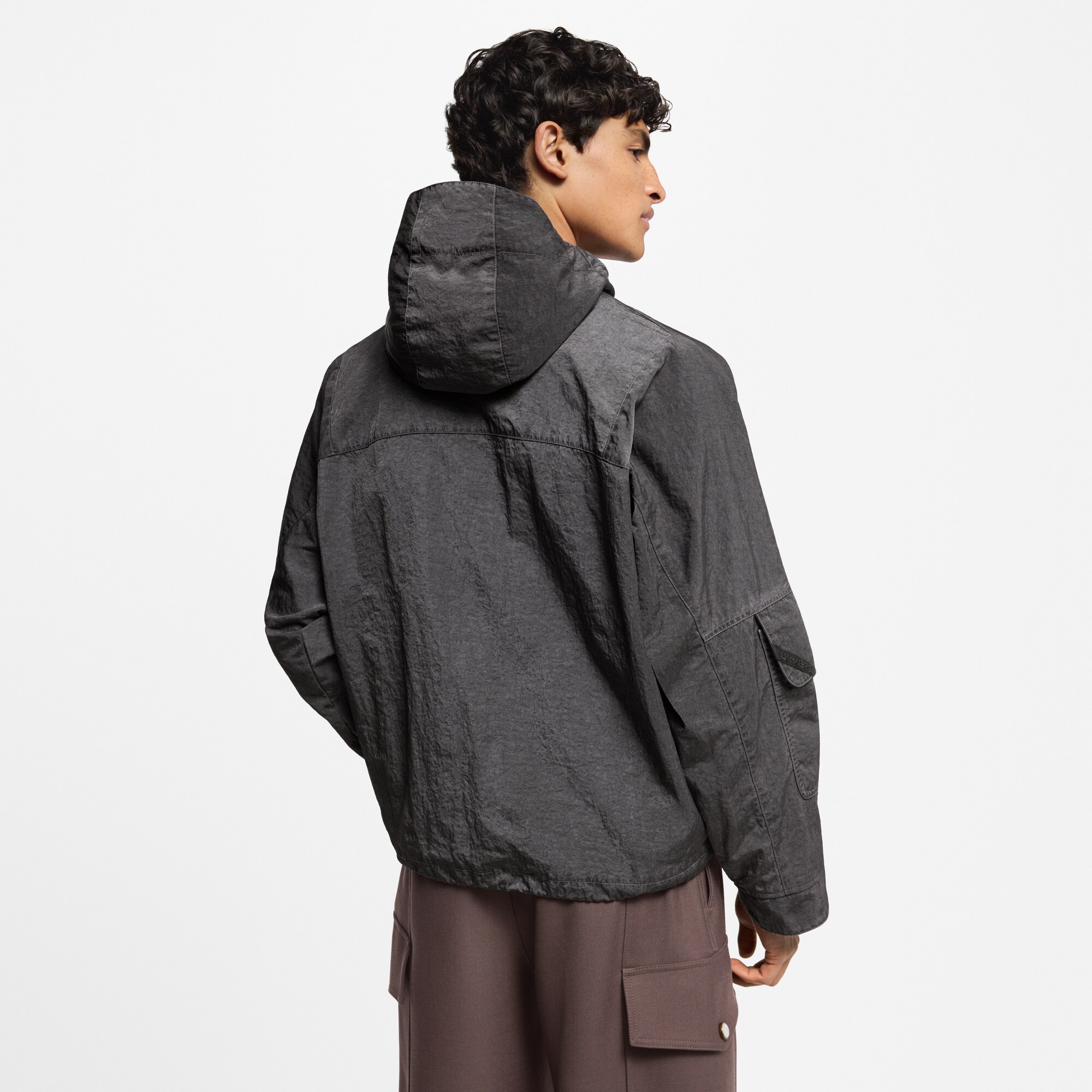 Blouson explorateur technique teint en plongée  Homme Discontinued Product Obs 12 | LOUIS VUITTON (Zoom produit)