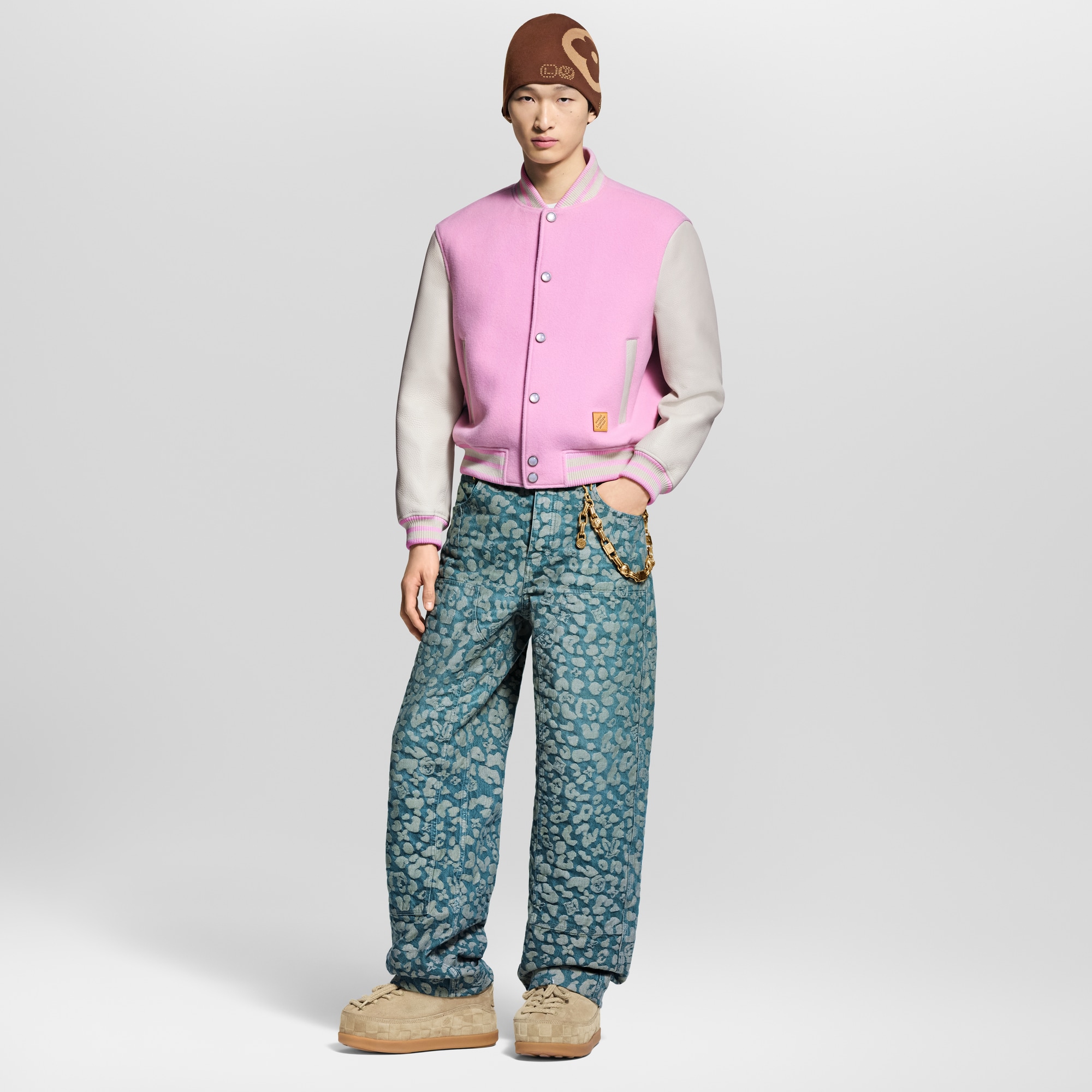 Blouson varsity emblématique en cuir  Homme Prêt-à-porter Manteaux et blousons | LOUIS VUITTON (Zoom produit)