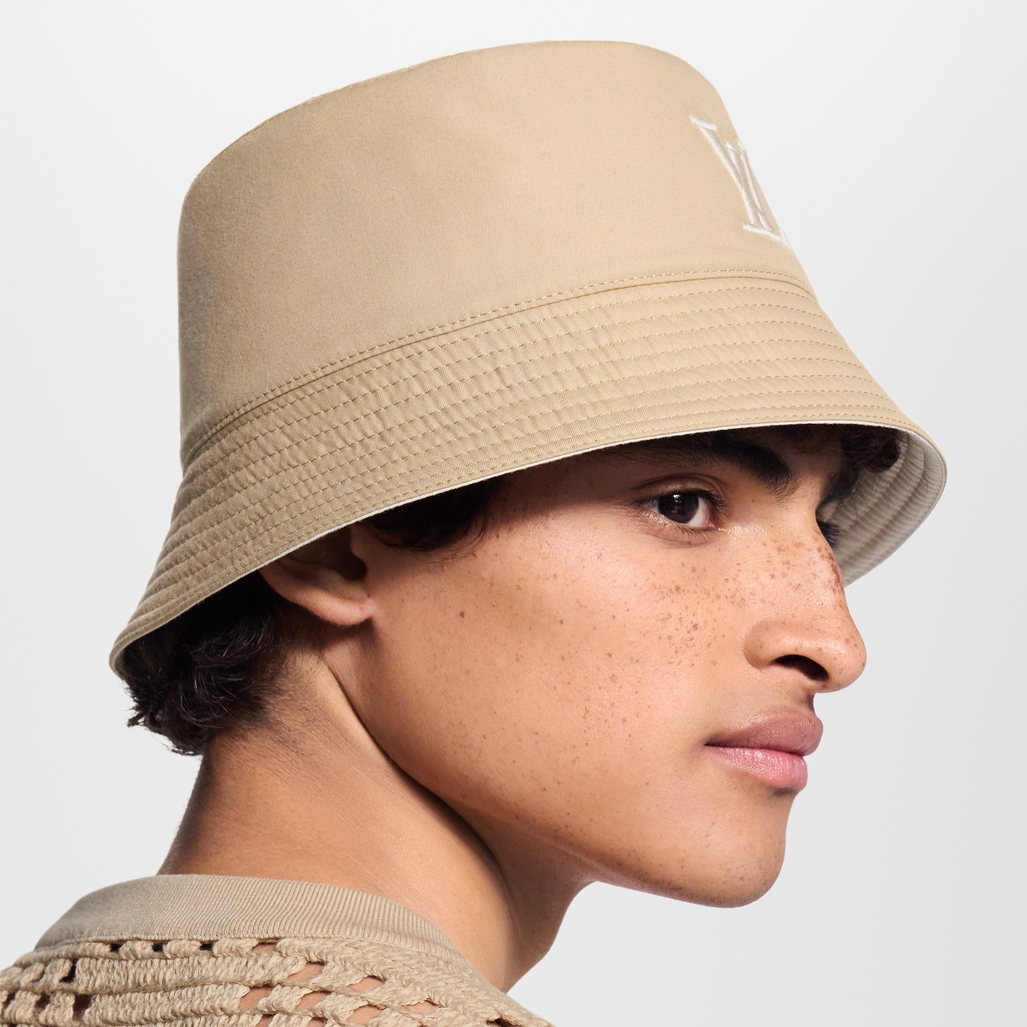 Bob Only LV S00 Homme Accessoires Chapeaux, Bonnets et Gants | LOUIS VUITTON (Zoom produit)