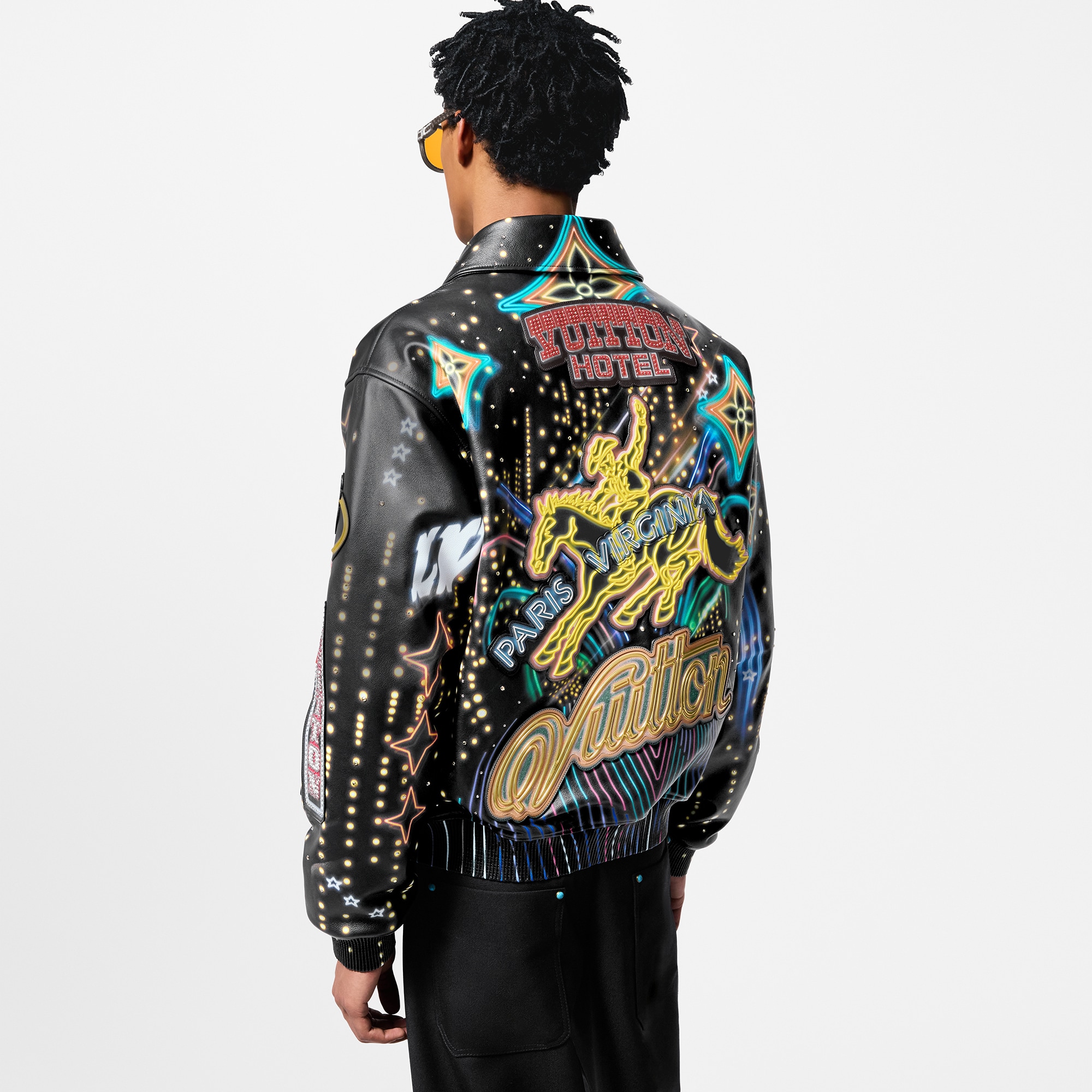 Bomber ornementé en cuir - réalisé sur commande  Homme Prêt-à-porter Manteaux et blousons | LOUIS VUITTON (Zoom produit)