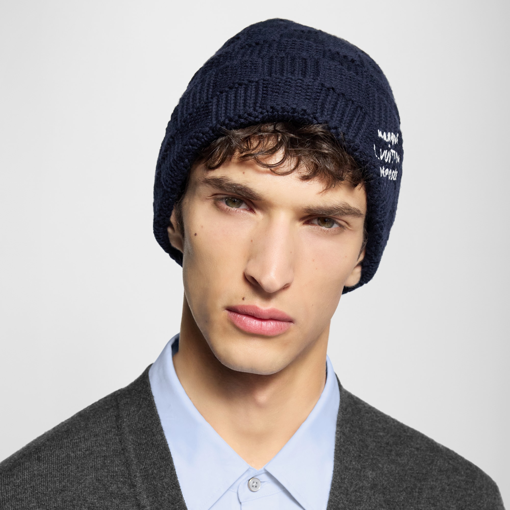 Bonnet Damier Snug S00 Homme Accessoires Chapeaux, Bonnets et Gants | LOUIS VUITTON (Zoom produit)