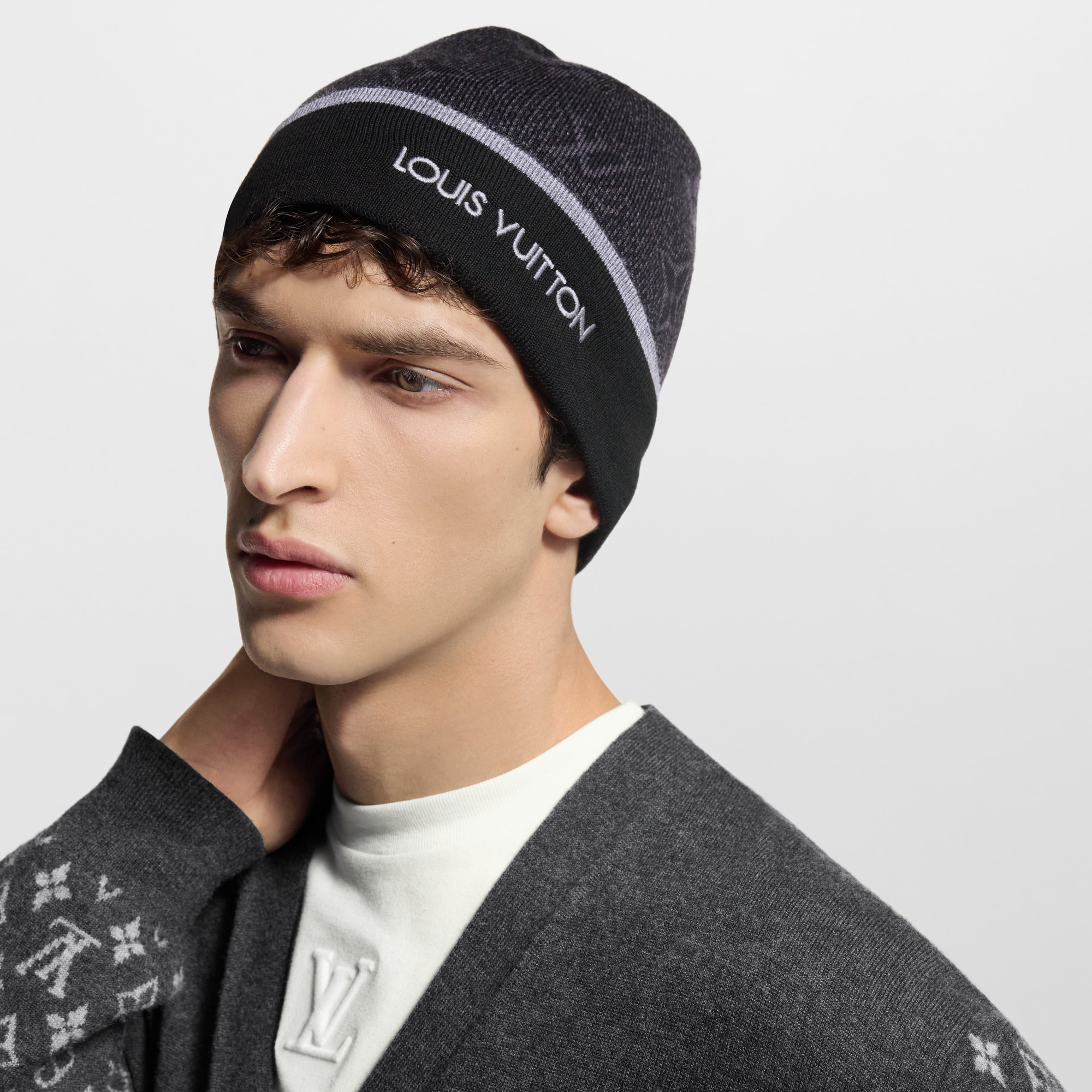 Bonnet My Monogram Éclipse S00 Homme Accessoires Chapeaux, Bonnets et Gants | LOUIS VUITTON (Zoom produit)
