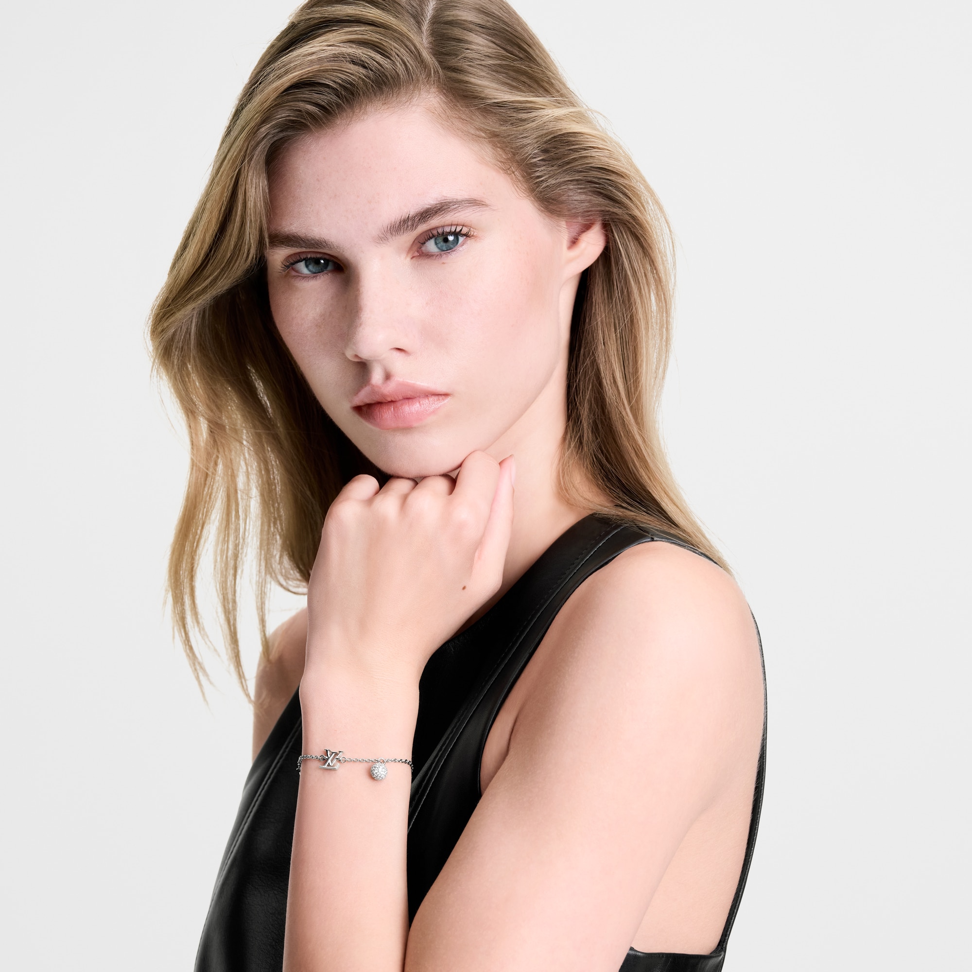 Bracelet LV Iconic Louisa Strass S00 Femme Bijoux Bracelets | LOUIS VUITTON (Zoom produit)