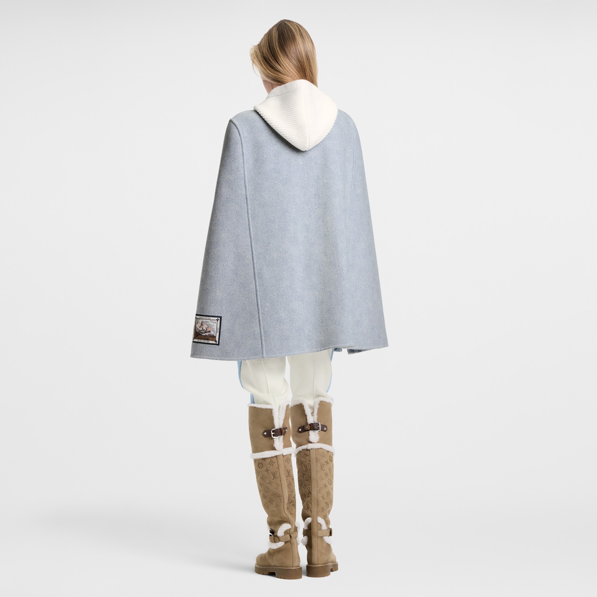 Cape double-face à effet denim  Femme Prêt-à-porter Manteaux et vestes | LOUIS VUITTON (Zoom produit)