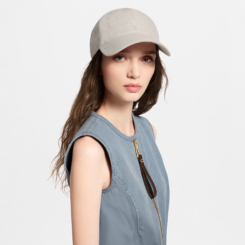 Casquette LV League S00 Femme Accessoires Chapeaux et Casquettes | LOUIS VUITTON (Zoom produit)