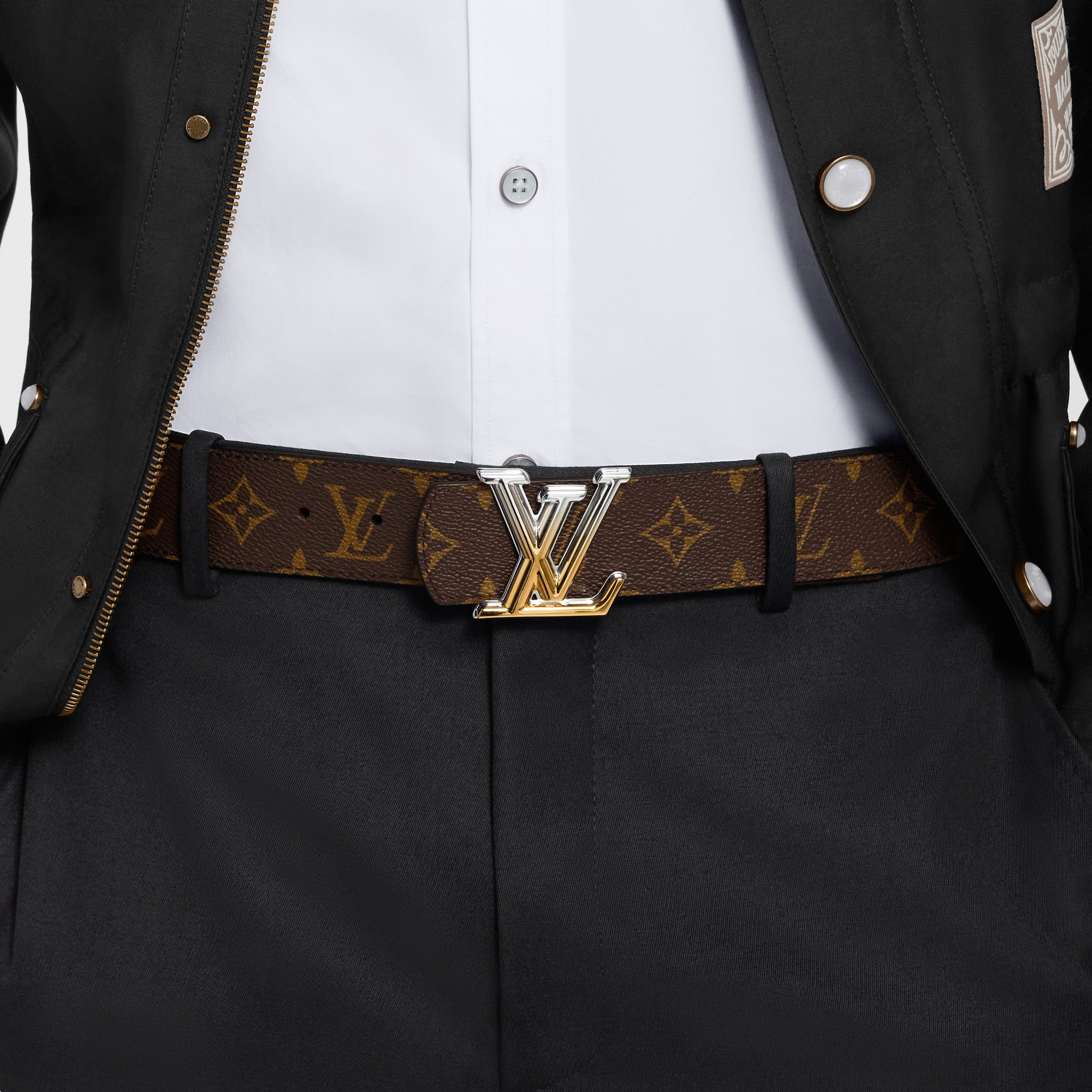 Ceinture LV Dimension Gradient 40 mm réversible  Homme Accessoires Ceintures | LOUIS VUITTON (Zoom produit)