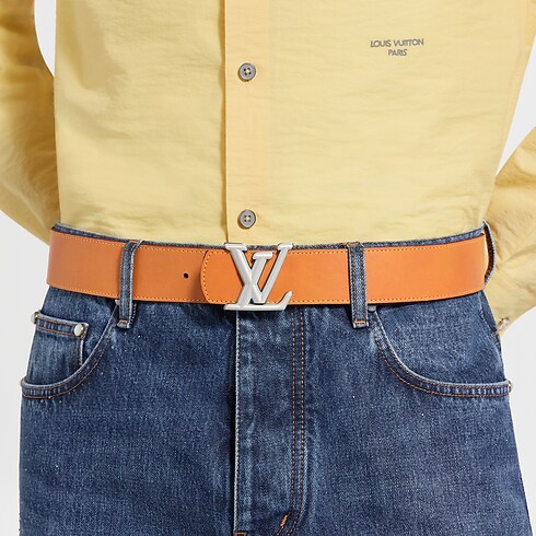 Ceinture LV Dimension Monogram Reflective Denim 40 mm réversible Monogram Denim Homme Accessoires Ceintures | LOUIS VUITTON (Zoom produit)