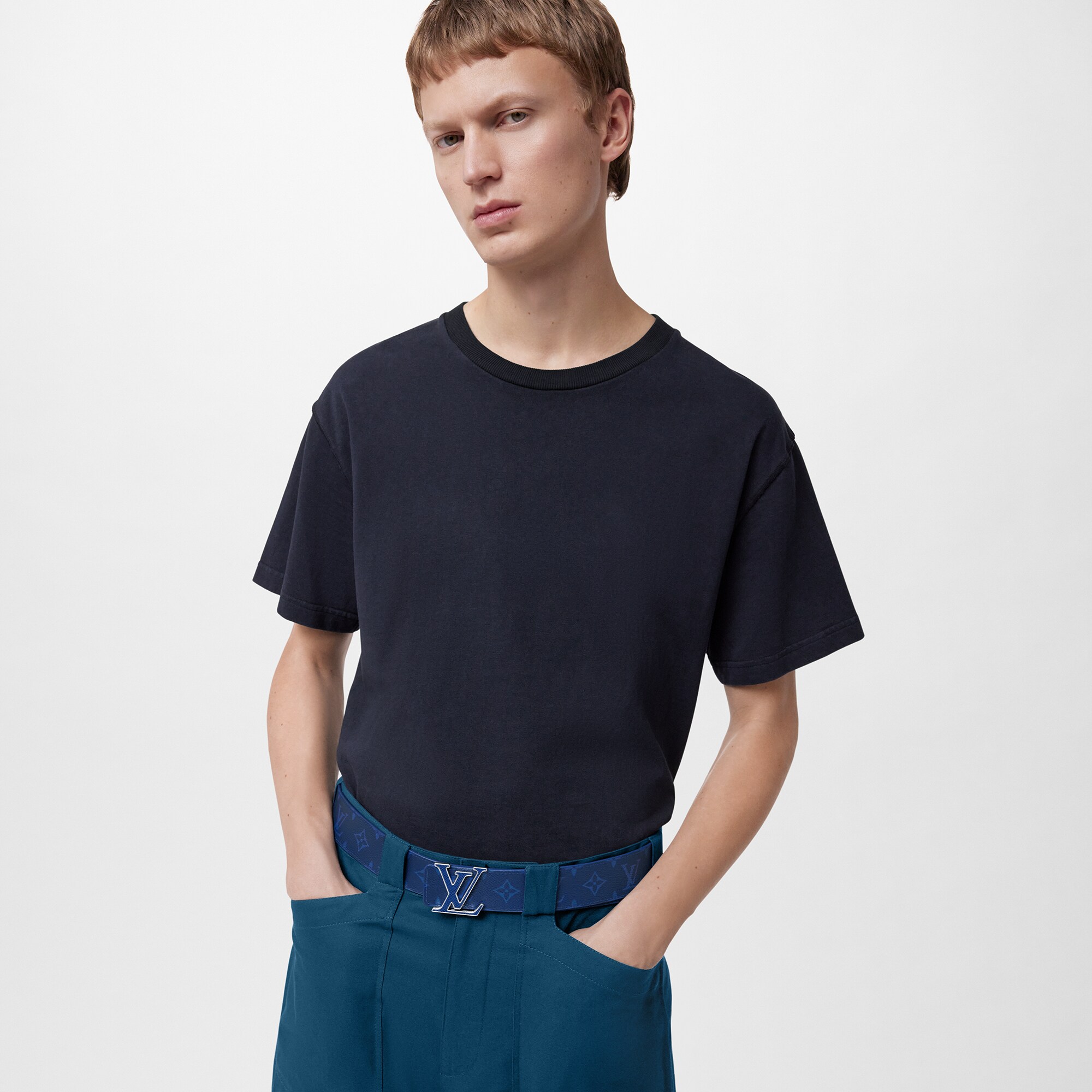 Ceinture LV Initiales 40 mm réversible Taigarama Homme Accessoires Ceintures | LOUIS VUITTON (Zoom produit)