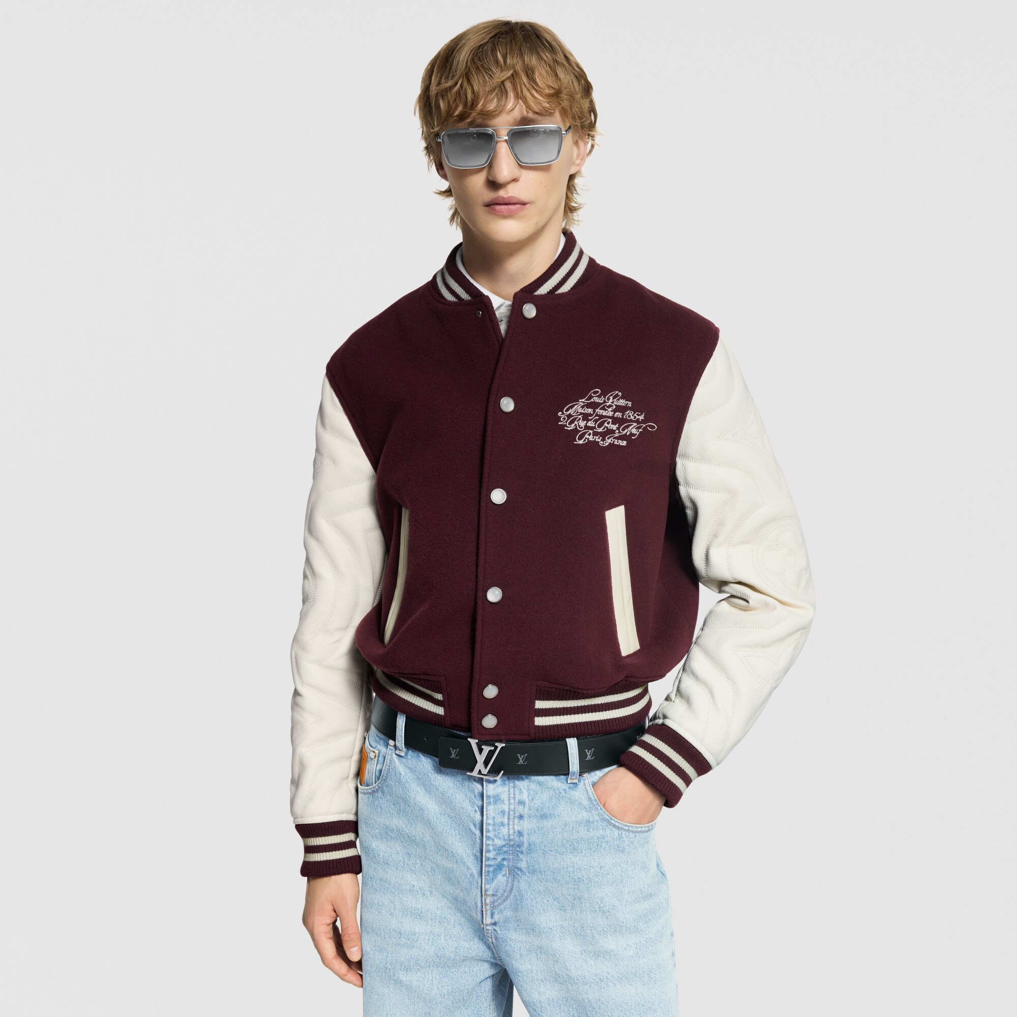 Ceinture LV Initiales Blason 40 mm réversible  Homme Accessoires Ceintures | LOUIS VUITTON (Zoom produit)