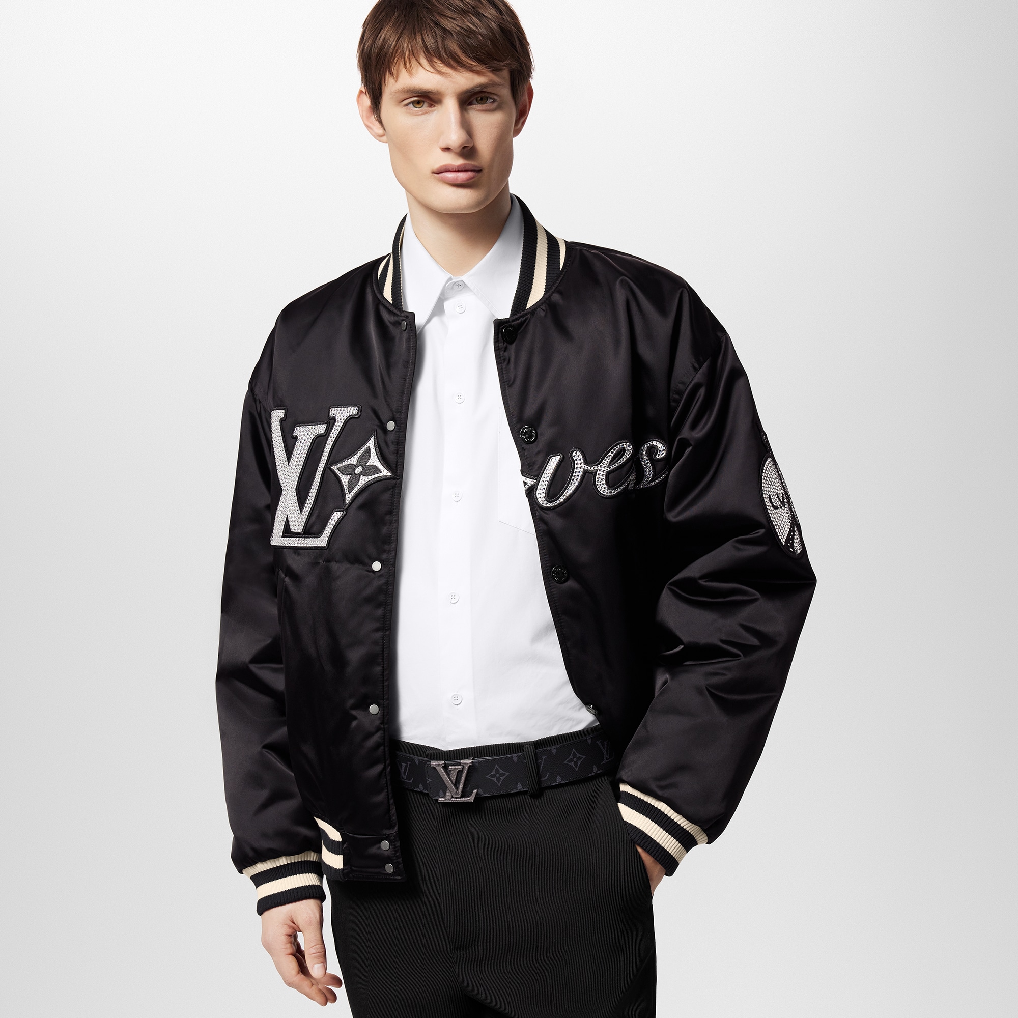 Ceinture LV Stitch 40 mm réversible Toile Monogram Éclipse Homme Accessoires Ceintures | LOUIS VUITTON (Zoom produit)