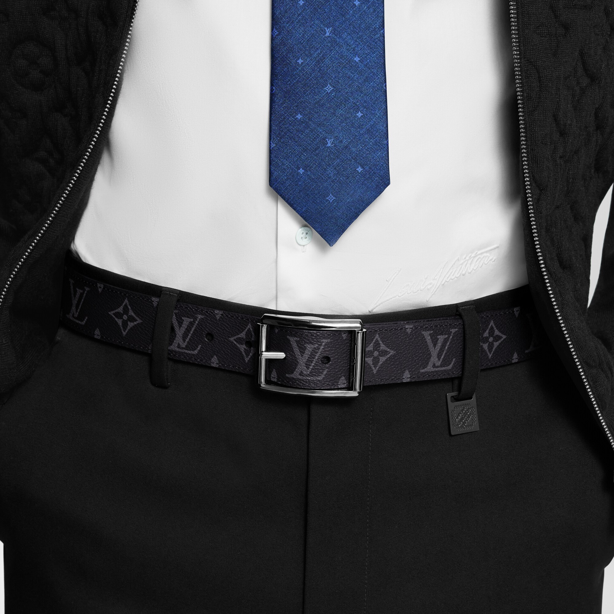 Ceinture Uptown 35 mm réversible Toile Monogram Éclipse Homme Accessoires Nouveautés | LOUIS VUITTON (Zoom produit)