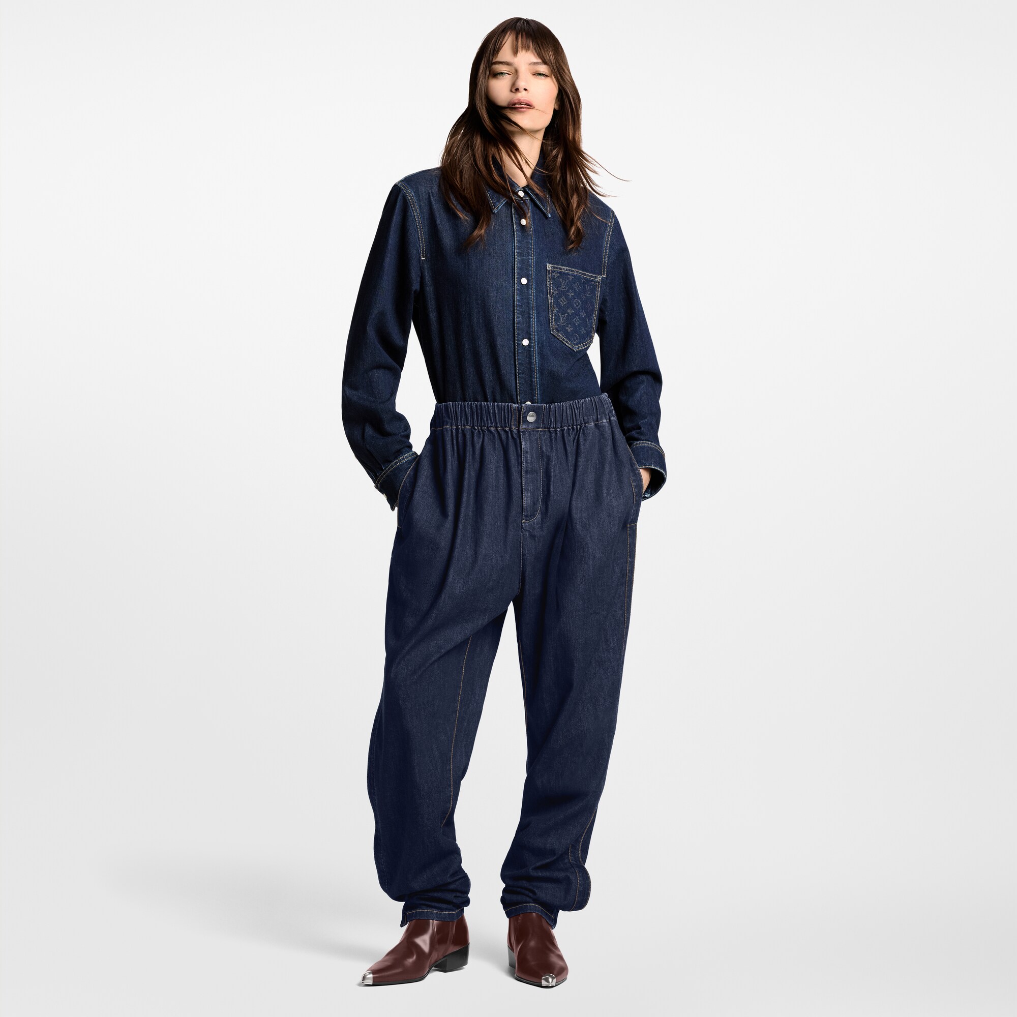 Chemise à poche Monogram en denim  Femme Prêt-à-porter Hauts | LOUIS VUITTON (Zoom produit)