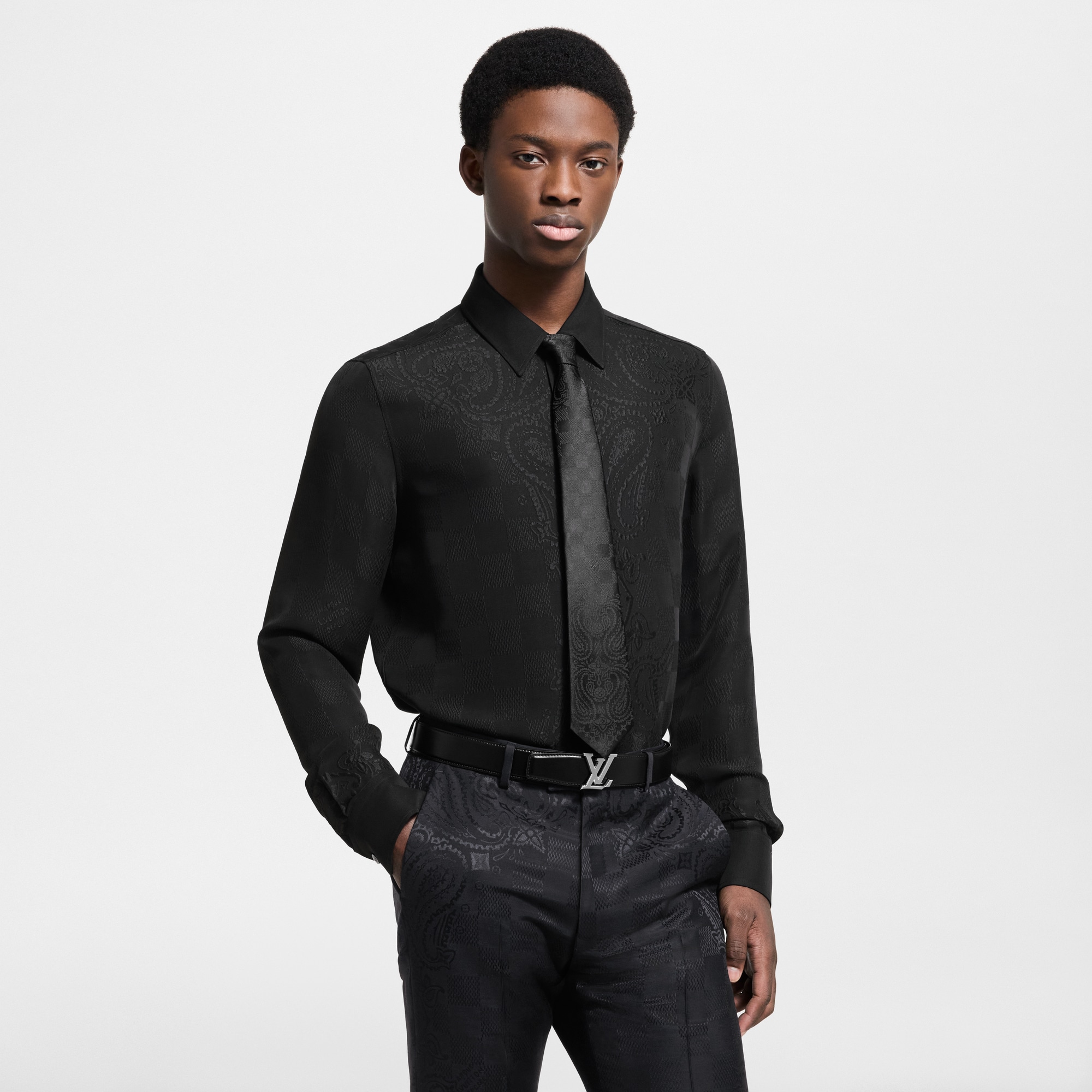 Chemise du soir en soie  Homme Prêt-à-porter Chemises | LOUIS VUITTON (Zoom produit)