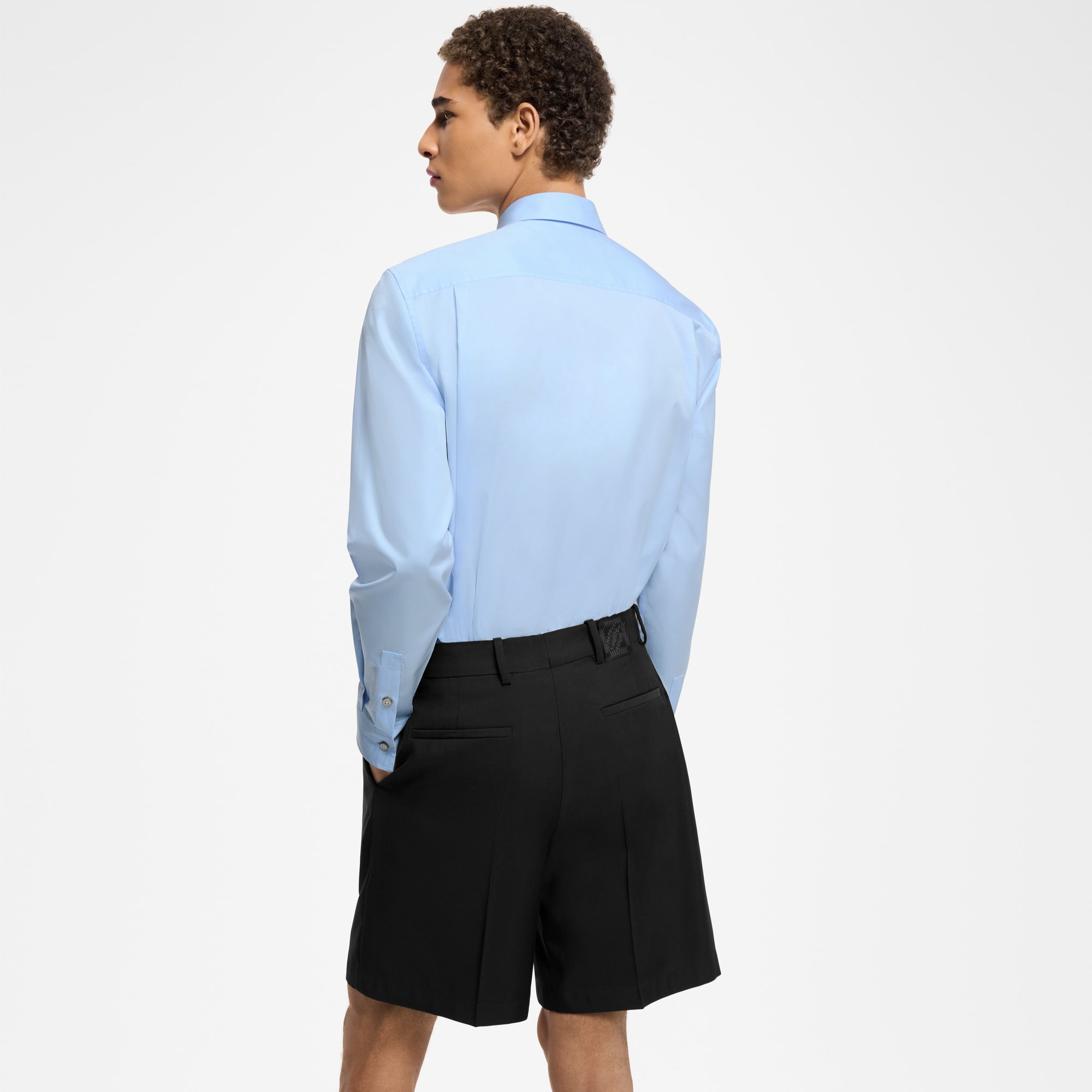 Chemise manches longues brodée en coton  Homme Prêt-à-porter Chemises | LOUIS VUITTON (Zoom produit)