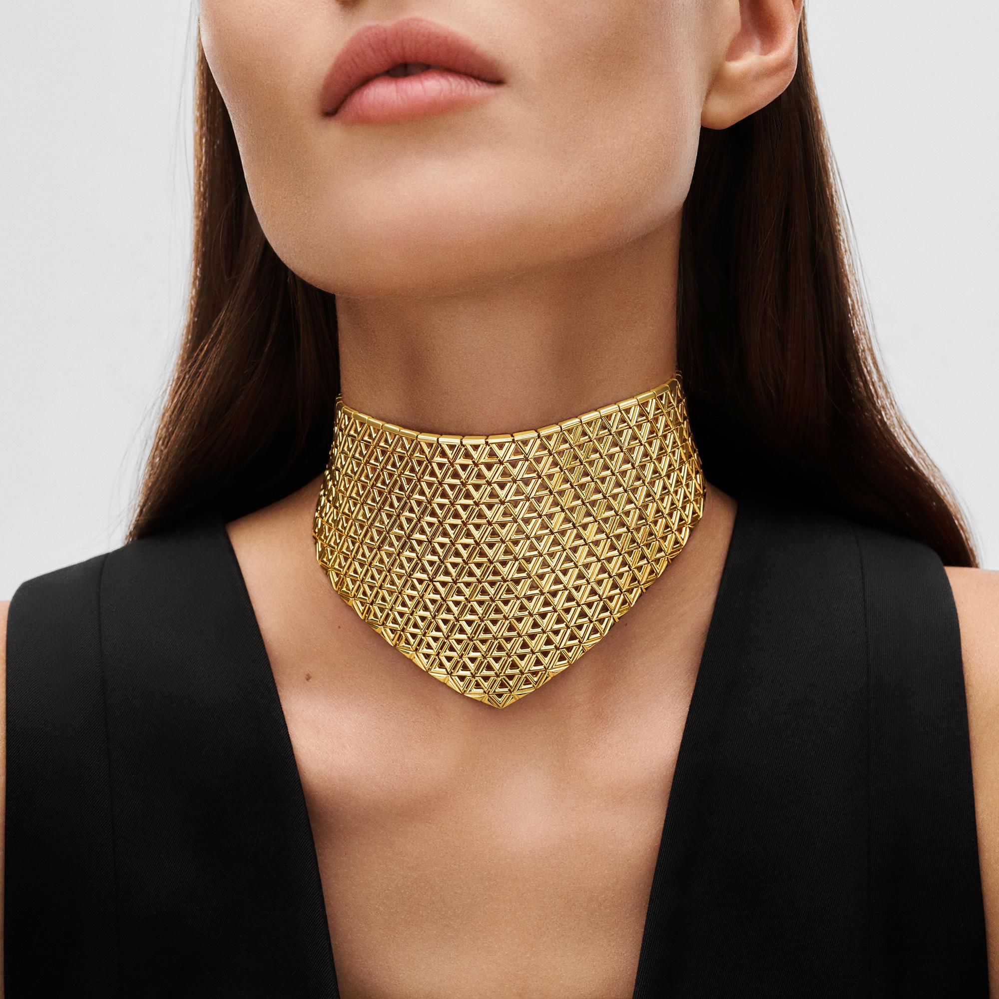 Collier LV Volt Mesh, or jaune  Joaillerie Catégories Toute la joaillerie | LOUIS VUITTON (Zoom produit)