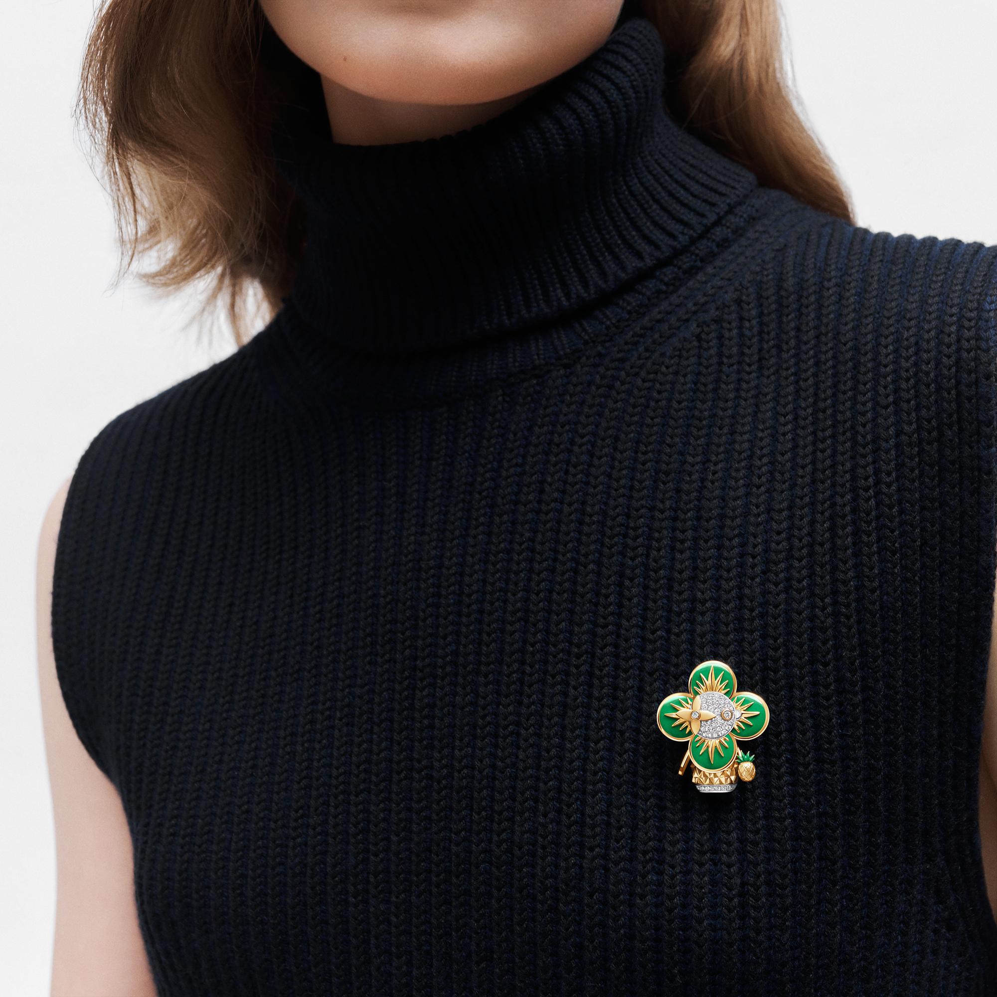 Collier pendentif Vivienne Ananas, or jaune, or blanc, laque et diamants  Joaillerie Catégories Colliers et pendentifs | LOUIS VUITTON (Zoom produit)