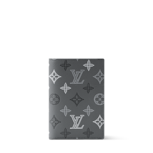 Couverture Passeport Monogram Shadow Homme Portefeuilles et petite maroquinerie Tous les portefeuilles et petite maroquinerie | LOUIS VUITTON (Zoom produit)