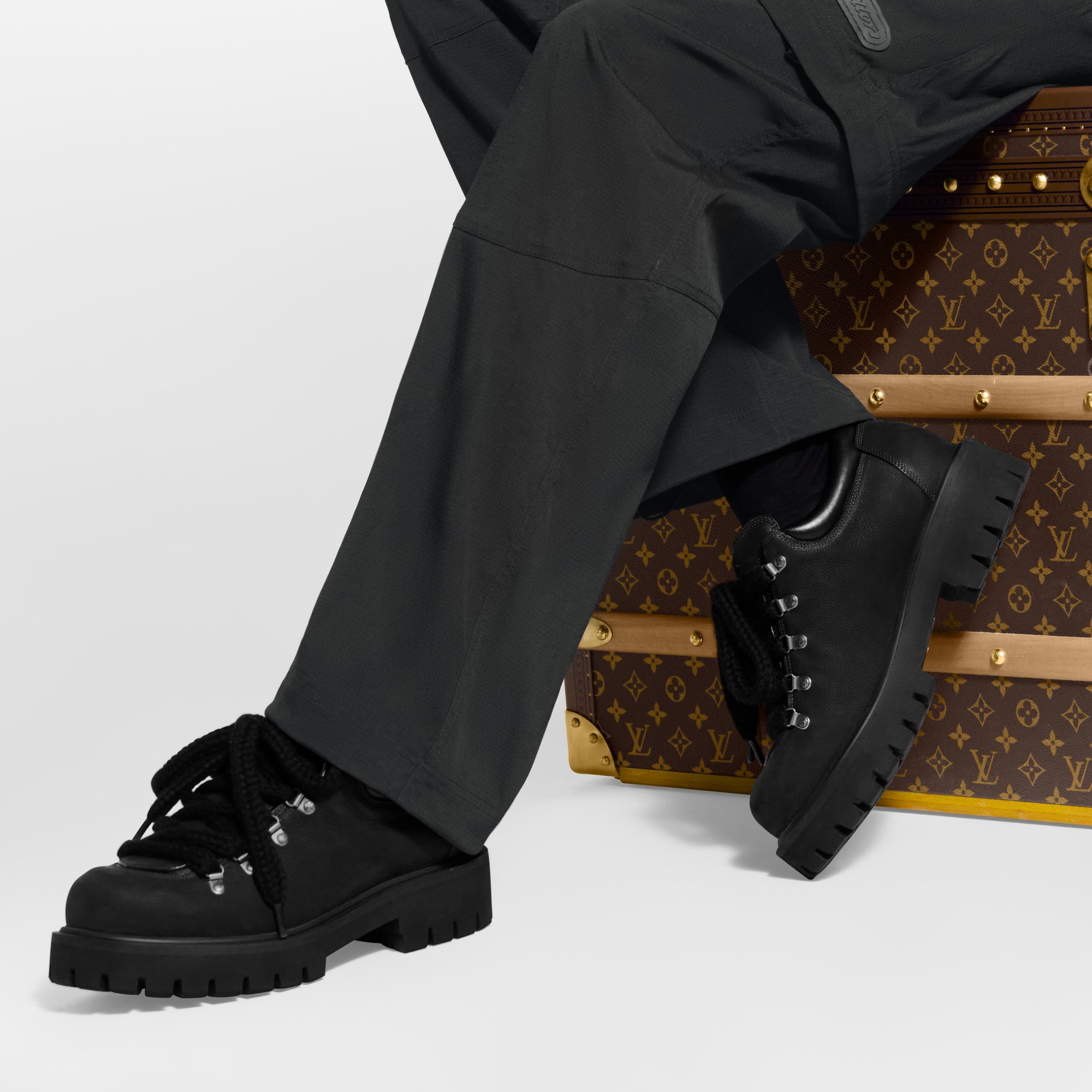 Derby LV Remix  Homme Souliers Souliers à lacets et souliers à boucles | LOUIS VUITTON (Zoom produit)