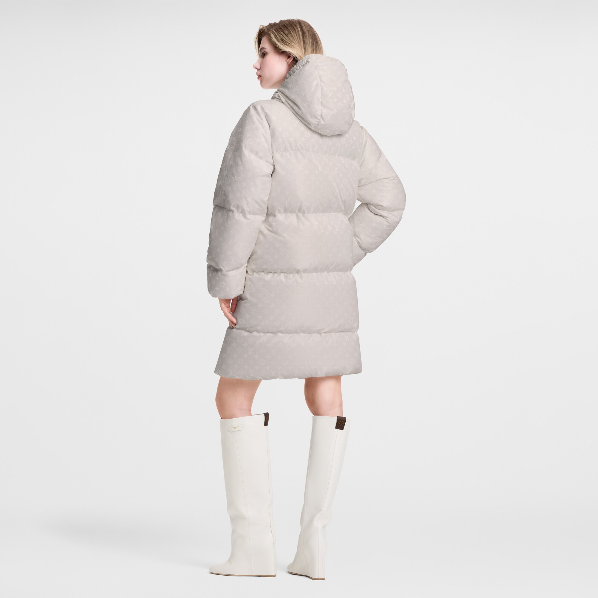 Doudoune longue à motif Monogram  Femme Prêt-à-porter Manteaux et vestes | LOUIS VUITTON (Zoom produit)