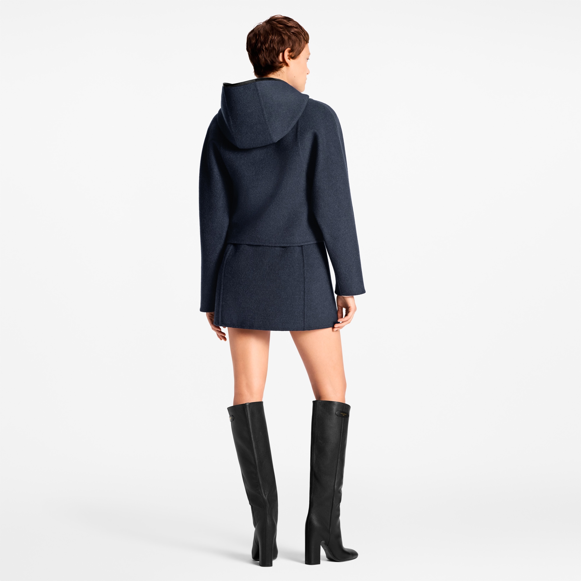Duffle-coat court à capuche  Femme Prêt-à-porter Manteaux et vestes | LOUIS VUITTON (Zoom produit)