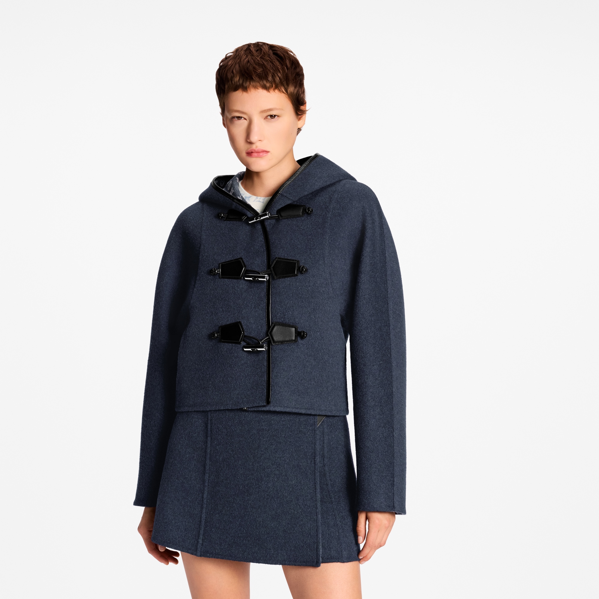 Duffle-coat court à capuche  Femme Prêt-à-porter Manteaux et vestes | LOUIS VUITTON (Zoom produit)