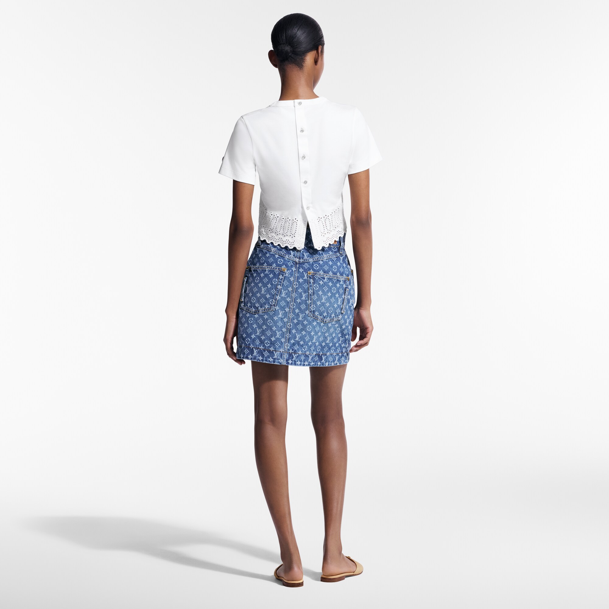 Haut court à ourlet en broderie  Femme Prêt-à-porter Hauts | LOUIS VUITTON (Zoom produit)