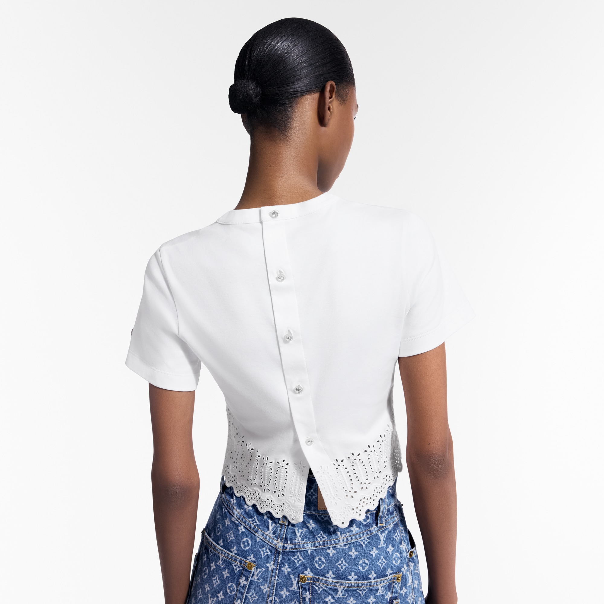 Haut court à ourlet en broderie  Femme Prêt-à-porter Hauts | LOUIS VUITTON (Zoom produit)