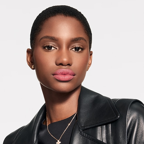 LV Rouge - Rouge à lèvres Mat Parfums et Beauté Lèvres } | LOUIS VUITTON (Zoom produit)