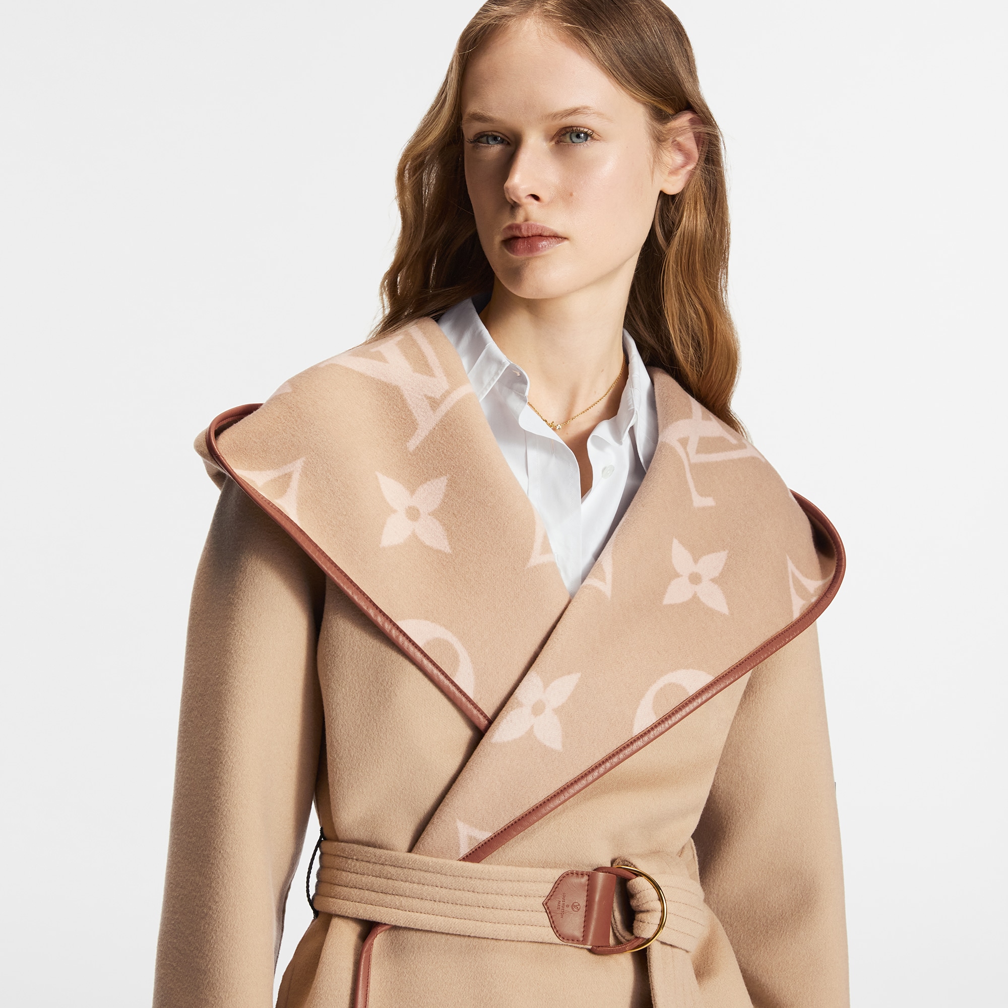 Manteau croisé double face à capuche et ceinture  Femme Prêt-à-porter Manteaux et vestes | LOUIS VUITTON (Zoom produit)