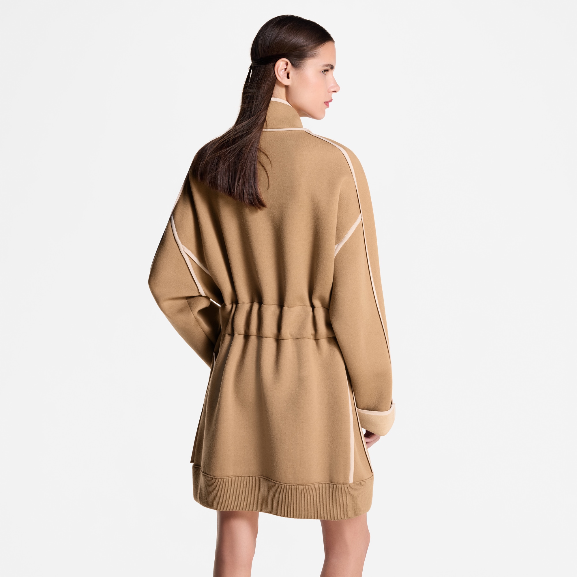 Manteau en maille à détails Monogram  Femme Prêt-à-porter Manteaux et vestes | LOUIS VUITTON (Zoom produit)