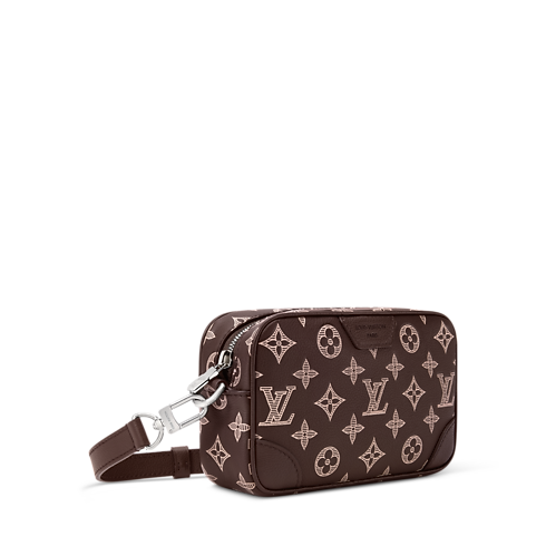 Mini sac à bandoulière Trocadéro Monogram Shadow Homme Sacs Tous les sacs | LOUIS VUITTON (Zoom produit)