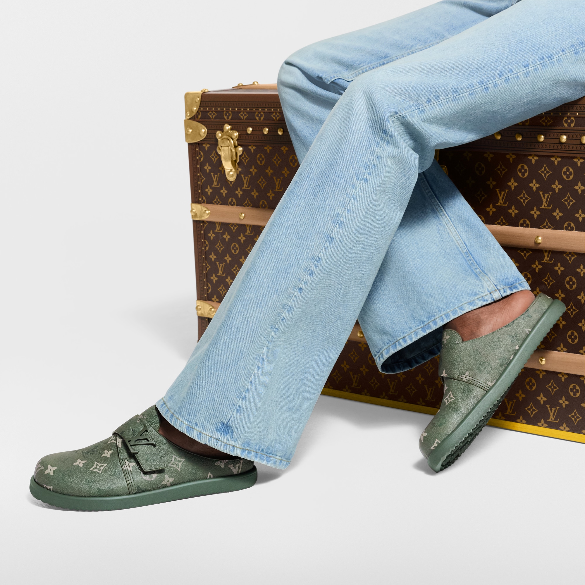 Mule LV Easy  Homme Souliers Sandales | LOUIS VUITTON (Zoom produit)