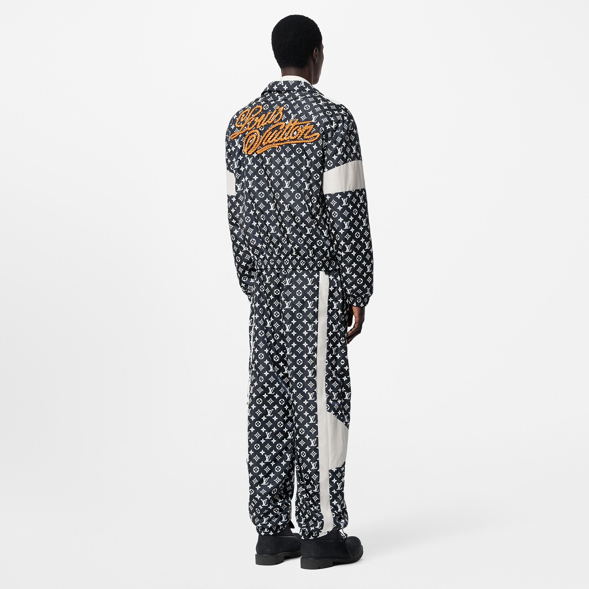 Pantalon sportswear technique imprimé Monogram  Homme Prêt-à-porter Pantalons | LOUIS VUITTON (Zoom produit)