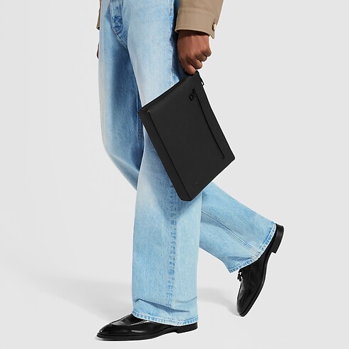 Pochette Takeoff LV Aerogram Homme Voyage Accessoires de voyage | LOUIS VUITTON (Zoom produit)