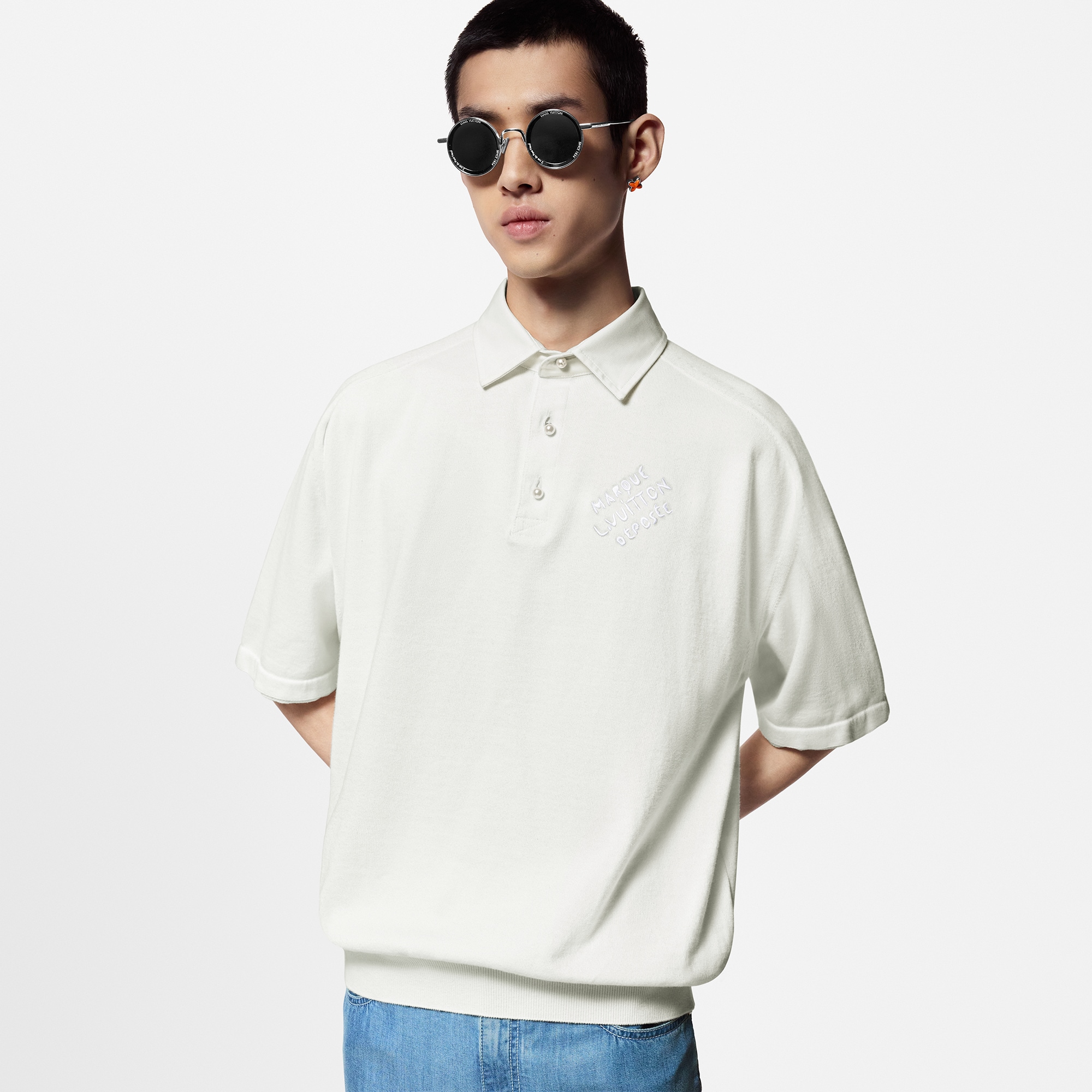 Polo manches courtes brodé en coton mélangé  Homme Prêt-à-porter T-shirts et polos | LOUIS VUITTON (Zoom produit)