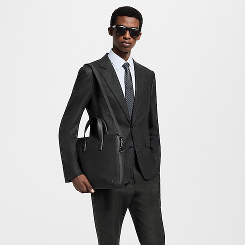 Porte-documents Gate LV Aerogram Sacs et Petite Maroquinerie Sacs Homme Nouveautés | LOUIS VUITTON (Zoom produit)