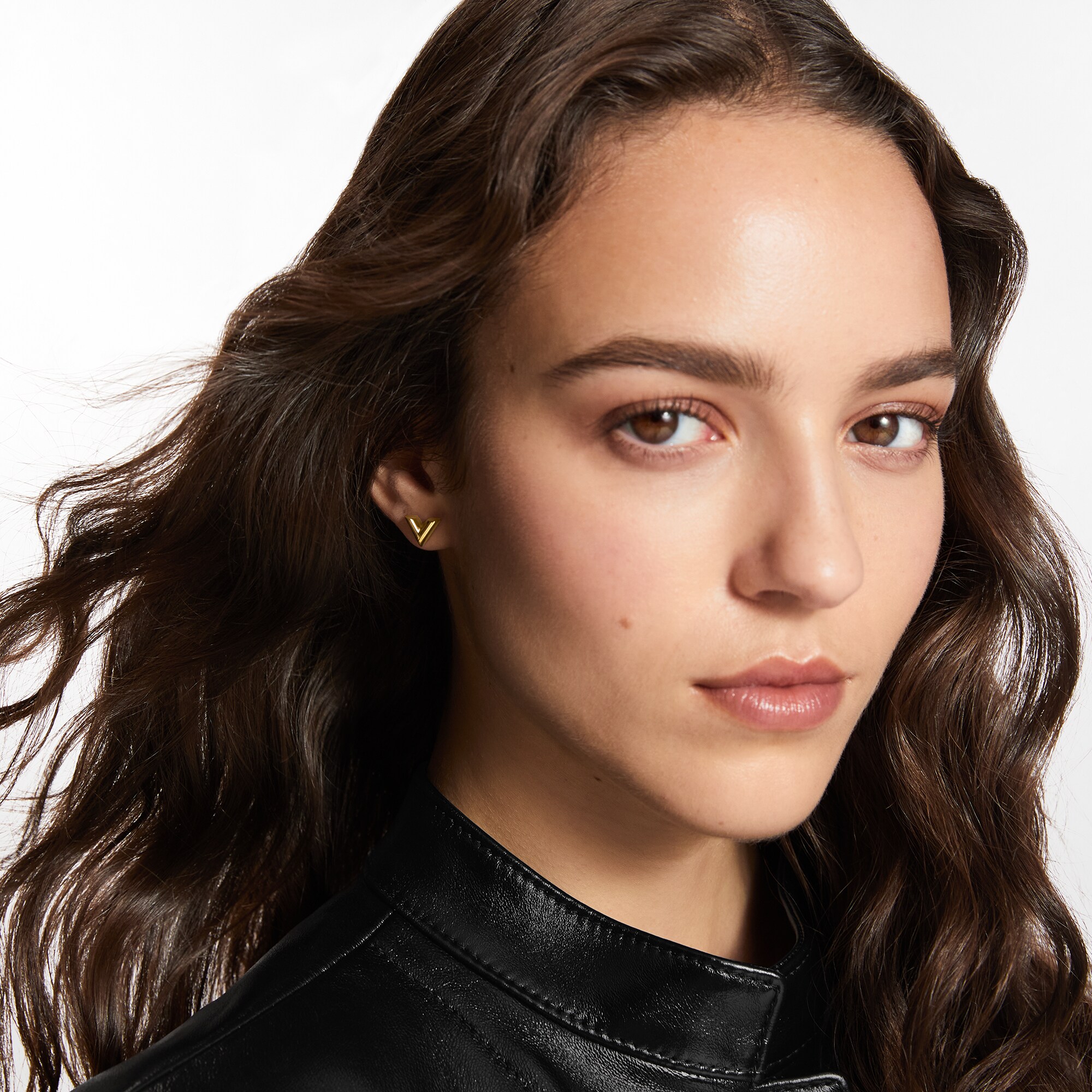 Boucle D Oreille Essential V Boucle D Oreille Luxe Louis Vuitton
