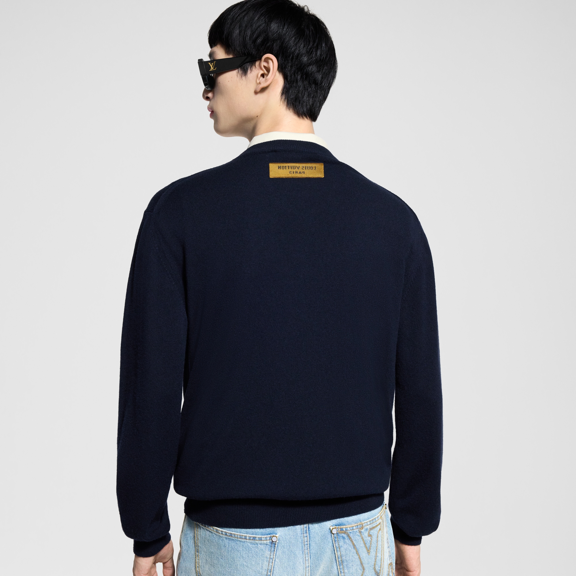 Pull à col rond embossé LV LVSE  Homme Prêt-à-porter Tout le prêt-à-porter | LOUIS VUITTON (Zoom produit)