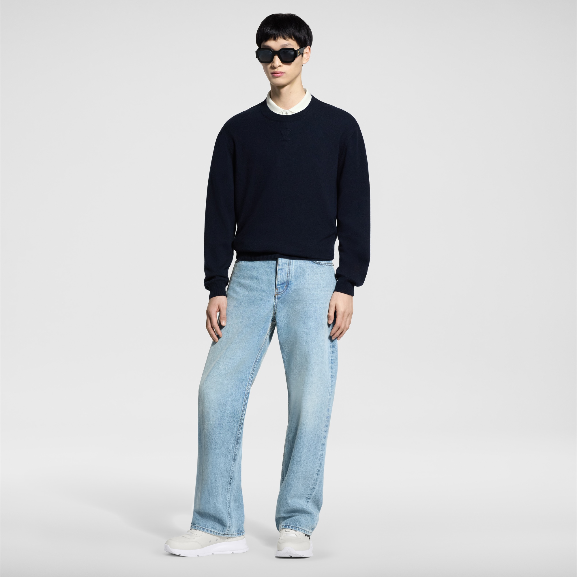 Pull à col rond embossé LV LVSE  Homme Prêt-à-porter Tout le prêt-à-porter | LOUIS VUITTON (Zoom produit)