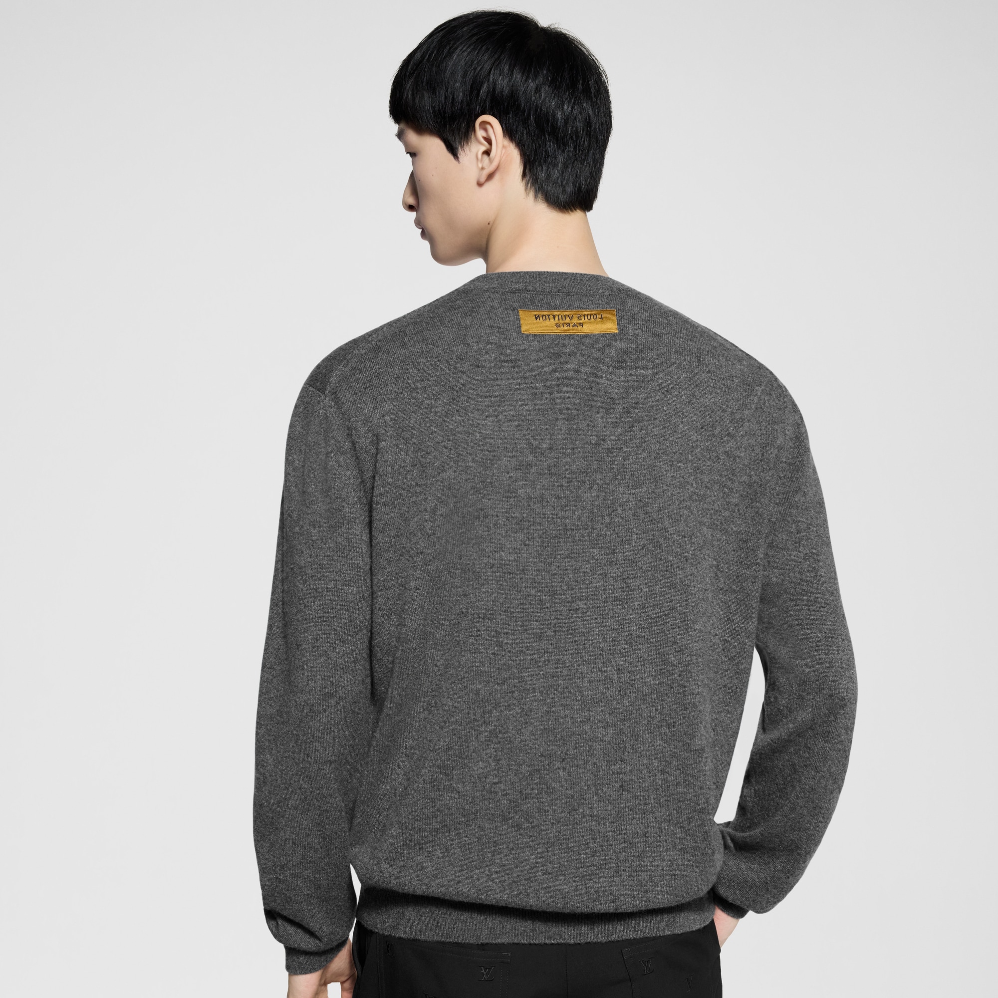 Pull à col rond embossé LV LVSE  Homme Prêt-à-porter Tout le prêt-à-porter | LOUIS VUITTON (Zoom produit)