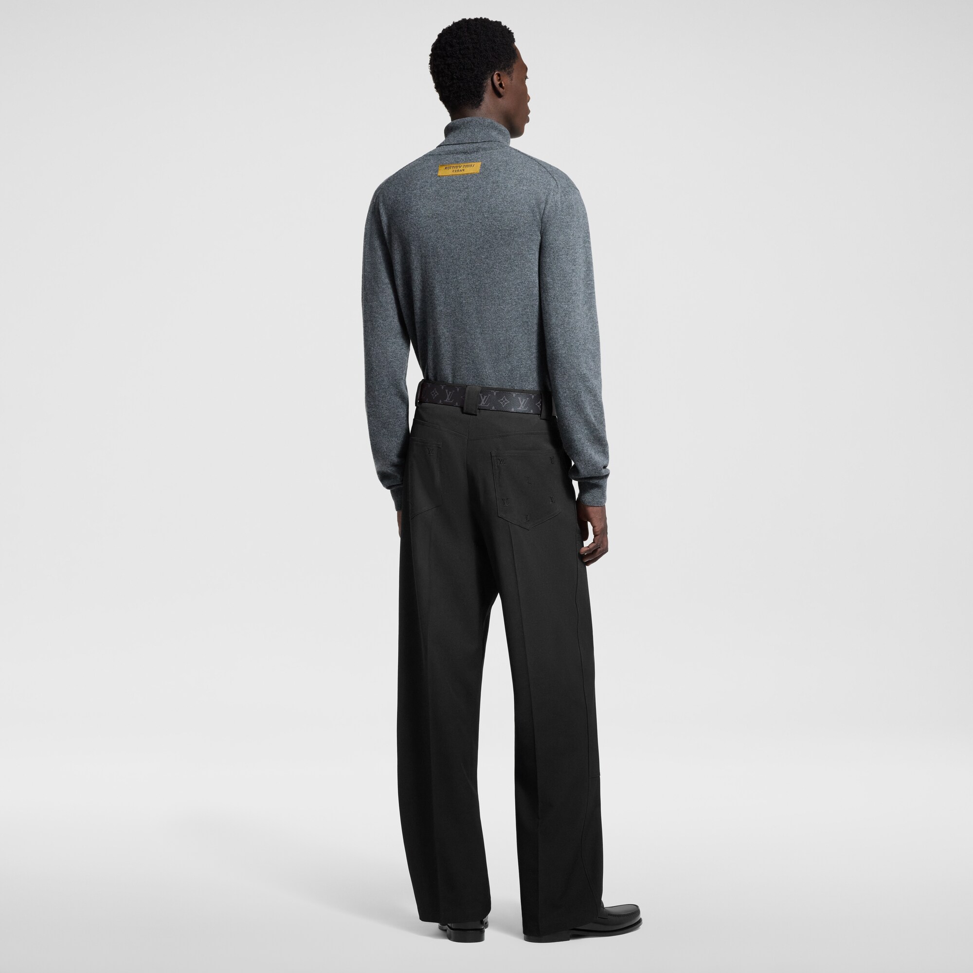 Pull à col roulé embossé LV LVSE  Nouveautés Holiday Sélection homme | LOUIS VUITTON (Zoom produit)