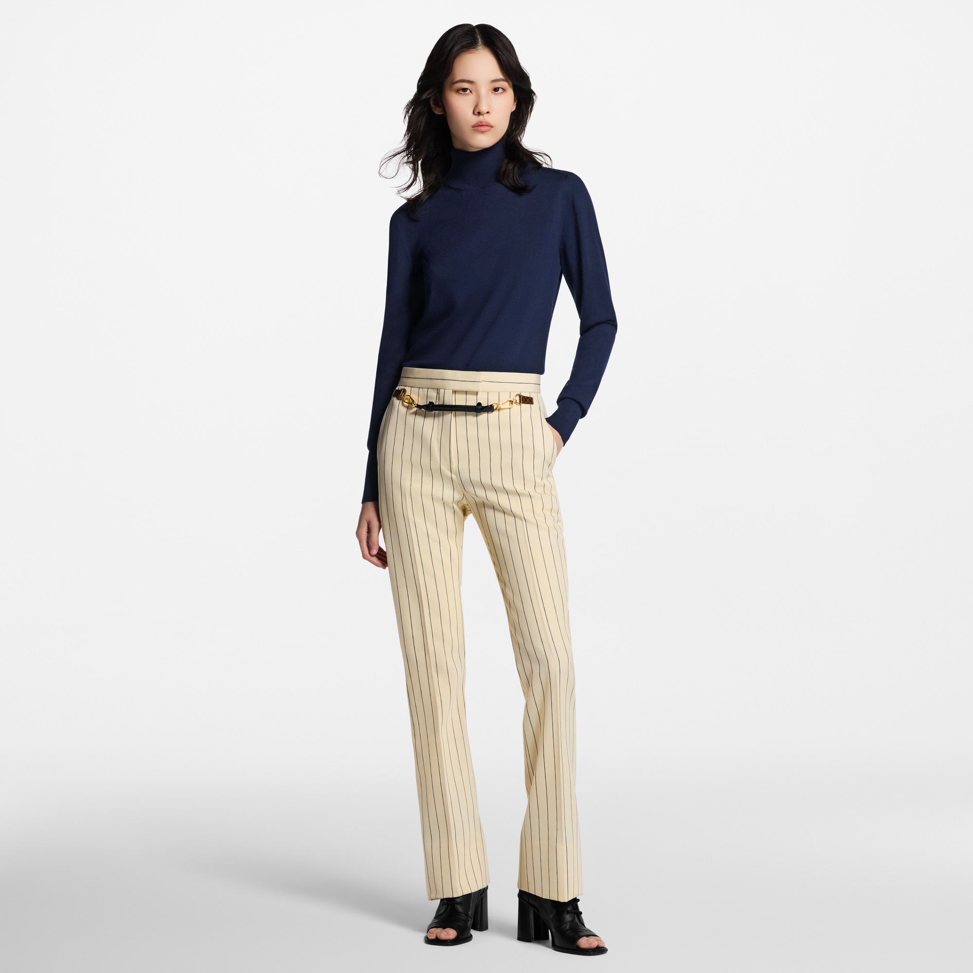 Pull col roulé à étiquette signée  Femme Prêt-à-porter Maille | LOUIS VUITTON (Zoom produit)