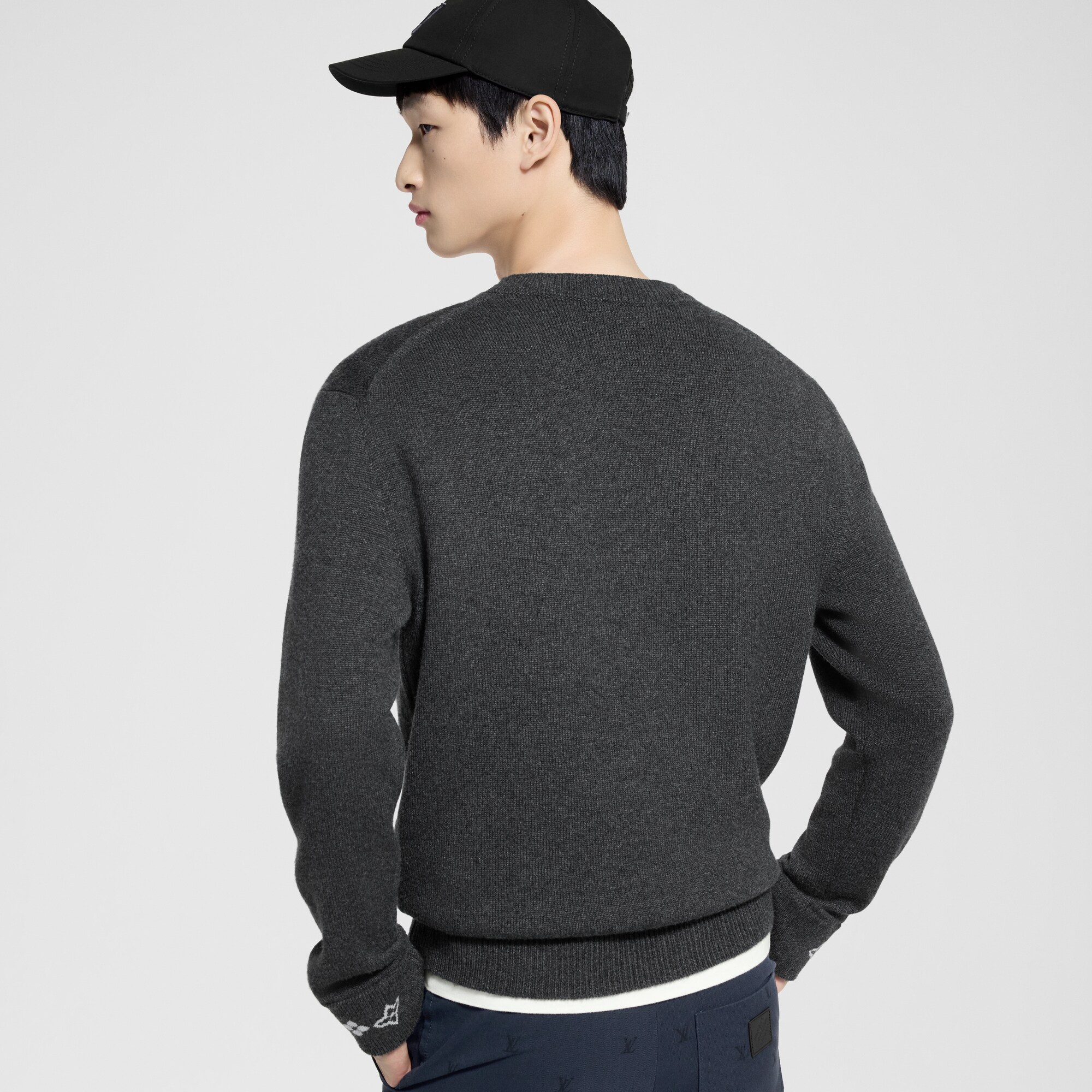 Pull en cachemire  Homme Prêt-à-porter Tout le prêt-à-porter | LOUIS VUITTON (Zoom produit)