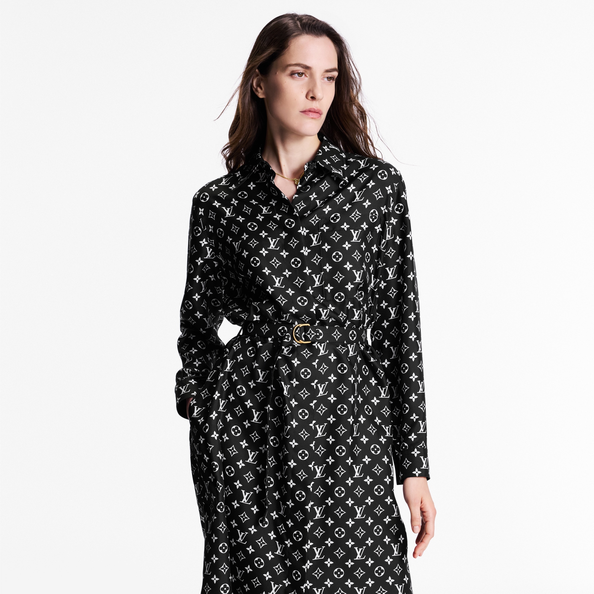 Robe chemise Monogram en soie  Femme Prêt-à-porter Robes | LOUIS VUITTON (Zoom produit)